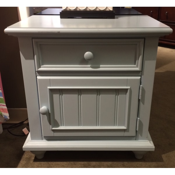 Colder's Southshore Oak Creek Furniture Milwaukee, West Allis, Oak