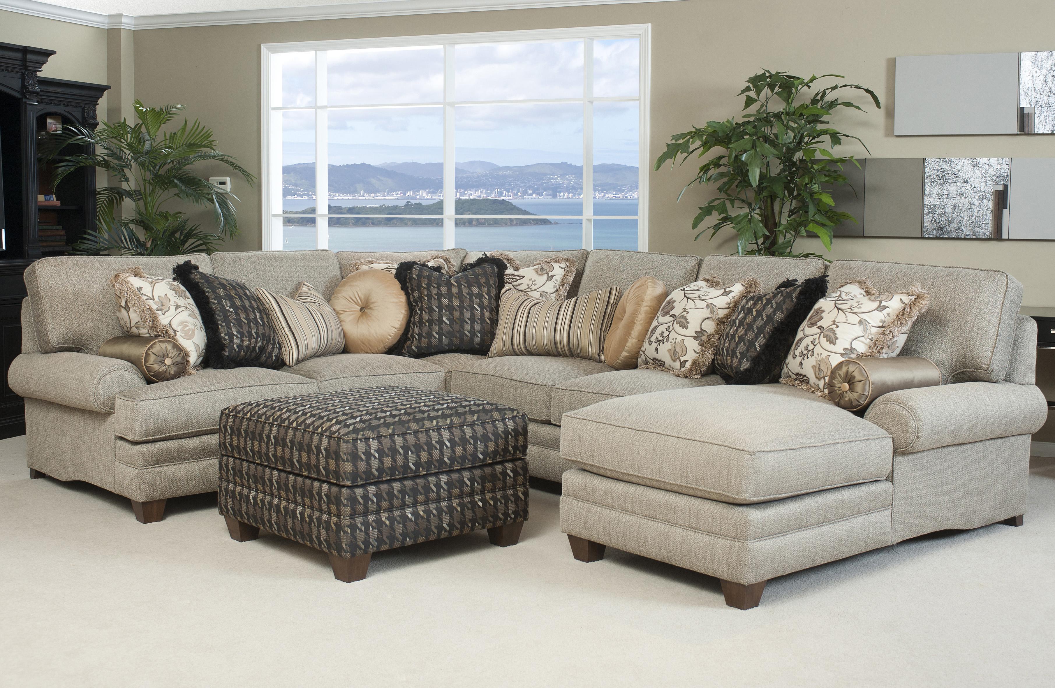 Smith Brothers 375 Traditional Styled Sectional Sofa with Comfortable Pillowed Seat Back