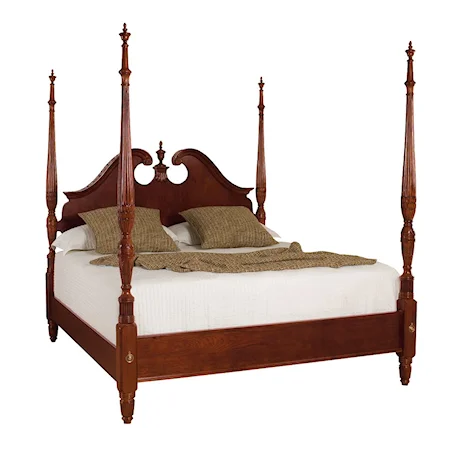 King Pediment Poster Bed with Turned Posts