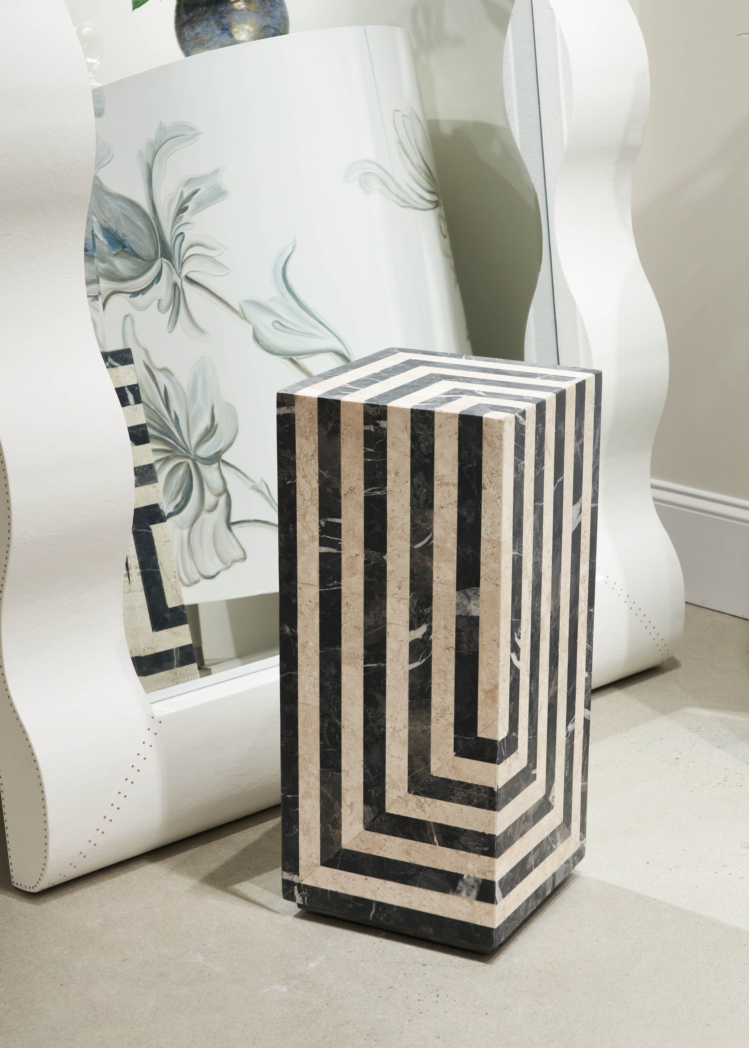 Stone/Marble Spot Table