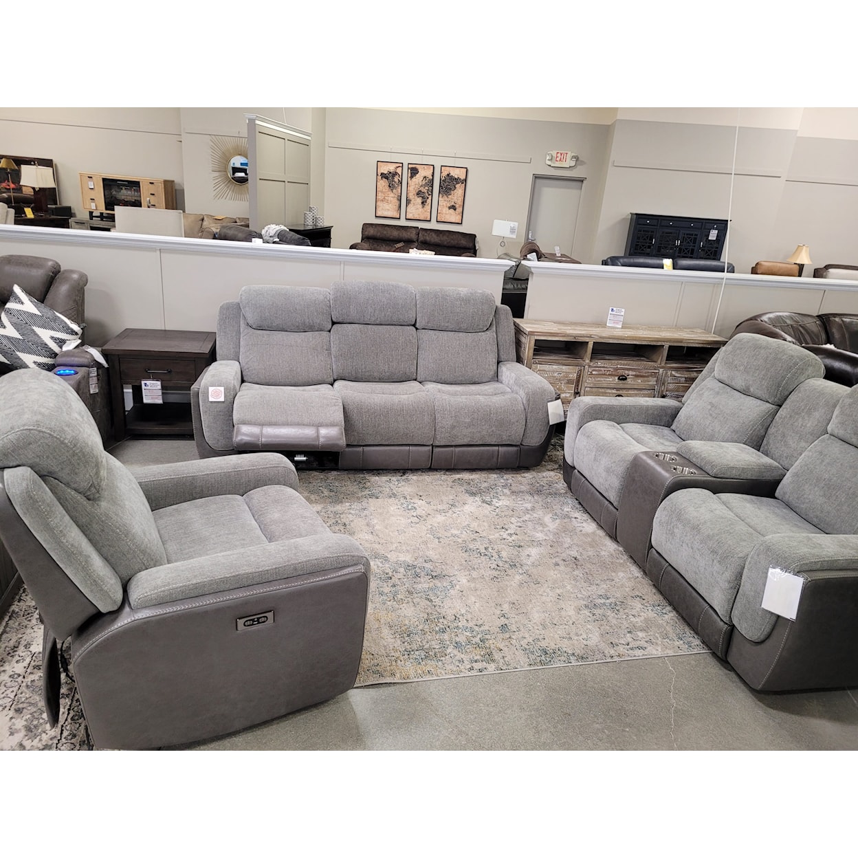 Sarah Randolph Designs Preston Reclining Loveseat with Console