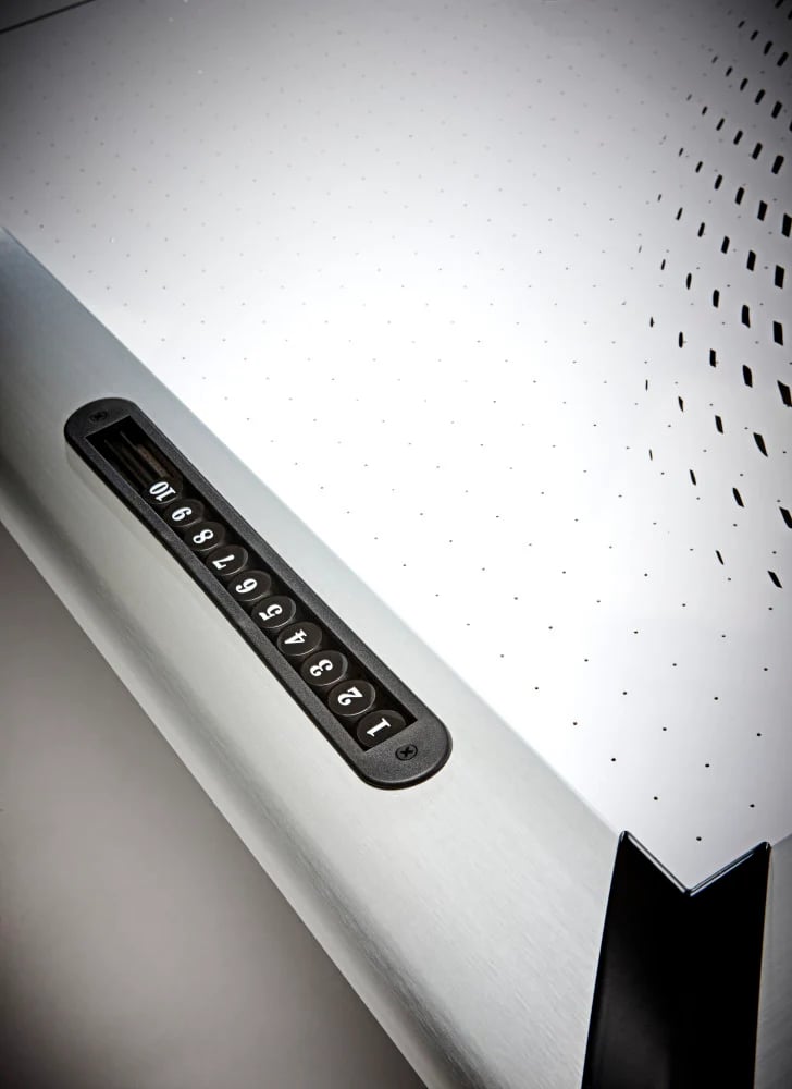 Brunswick V-Force 2.0 7' Air Hockey Table