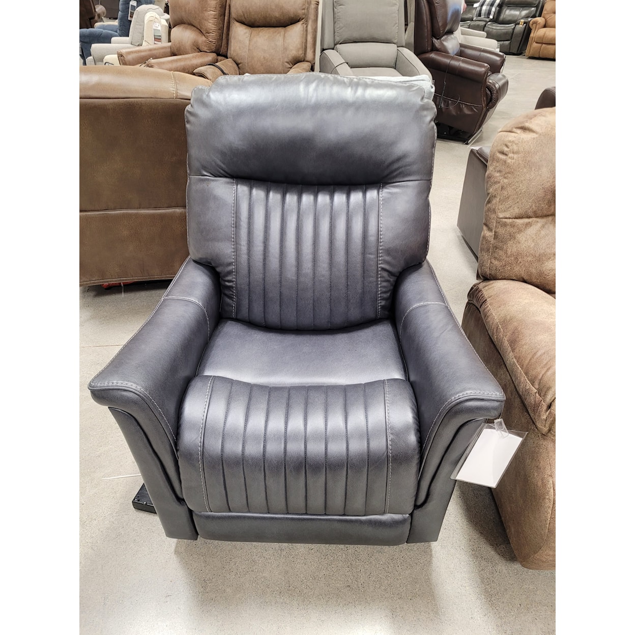 VFM Signature Patina Power Swivel Recliner