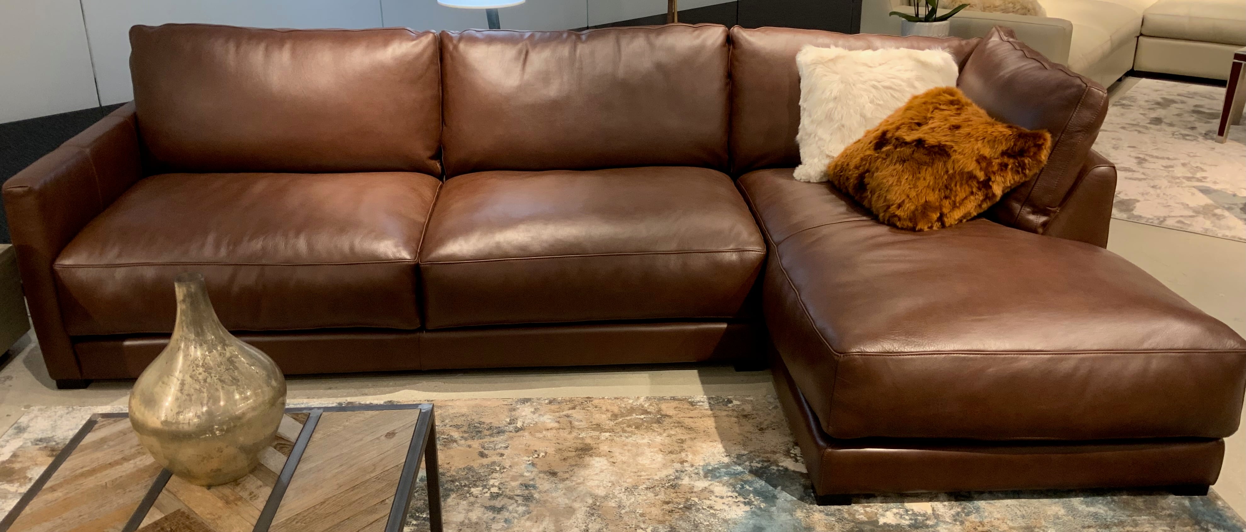 Leather Right-Arm Chaise Sectional Sofa