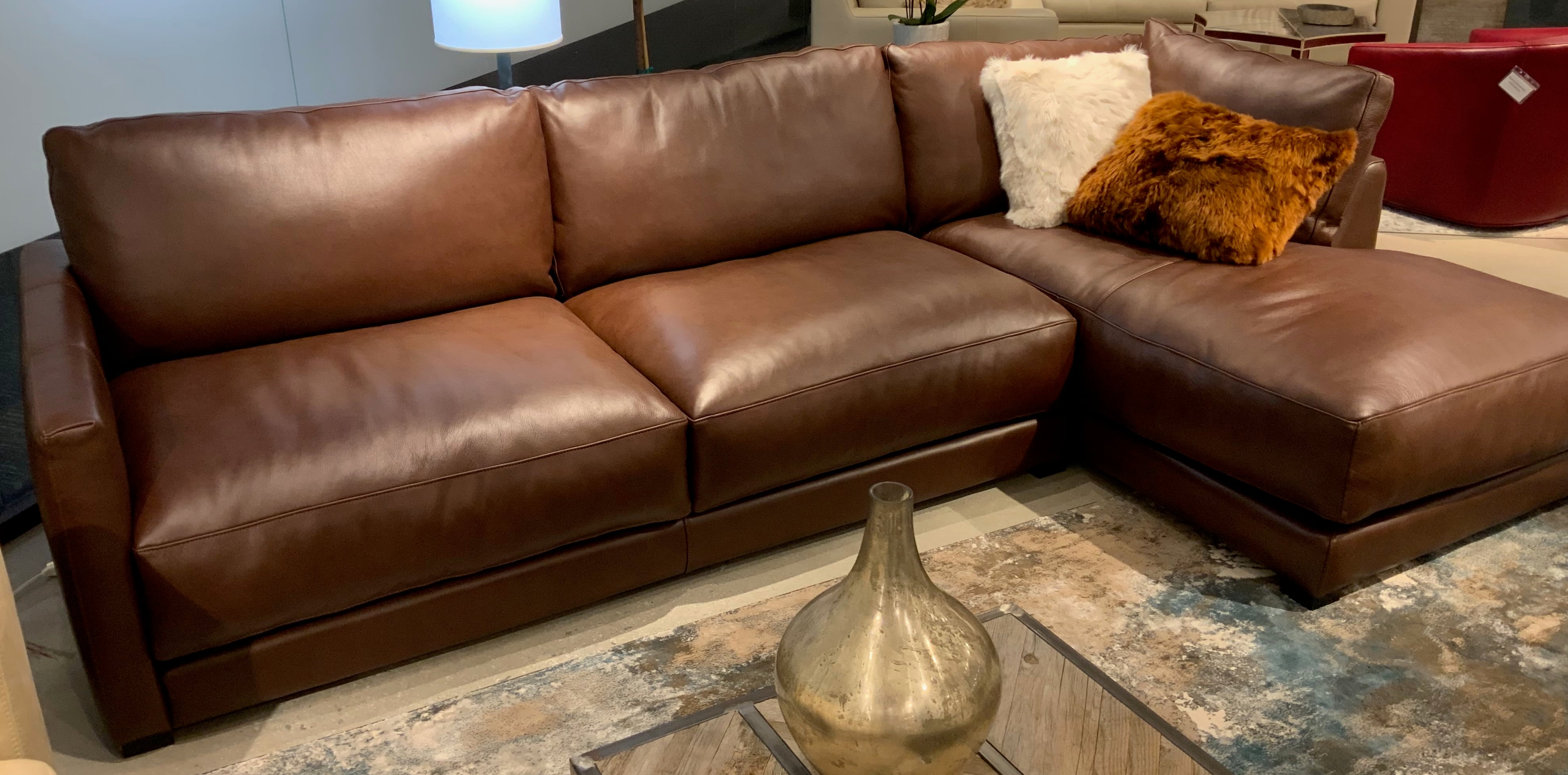 Leather Right-Arm Chaise Sectional Sofa