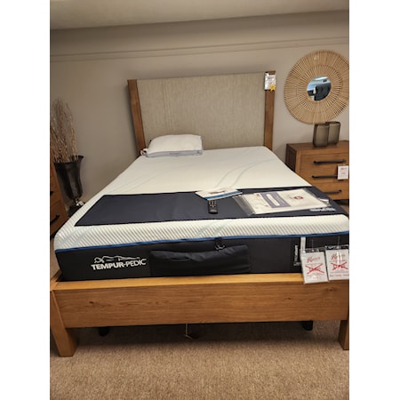 Queen Mattress Pro Adapt Soft