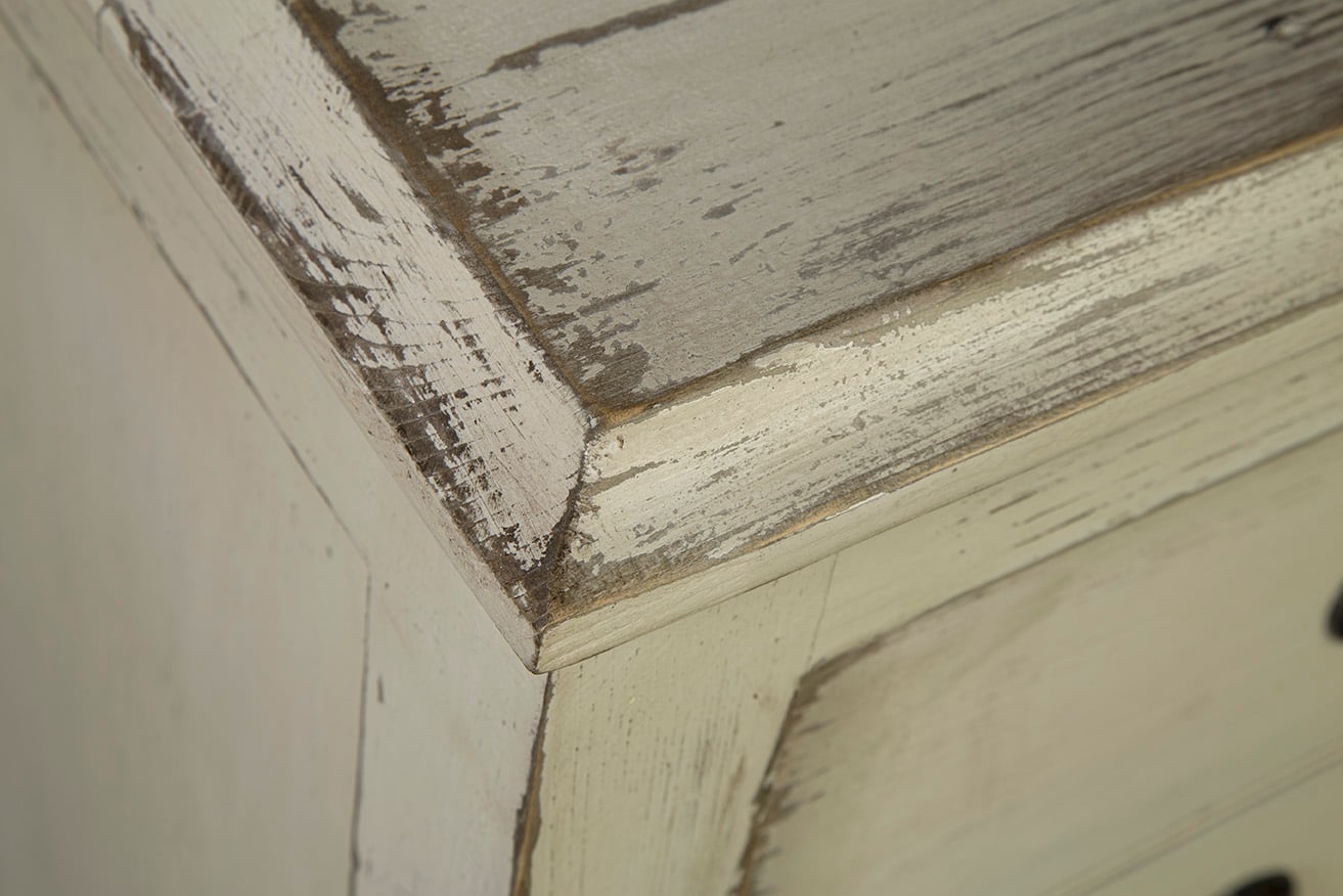 Furniture Classics Furniture Classics Brookside Chest