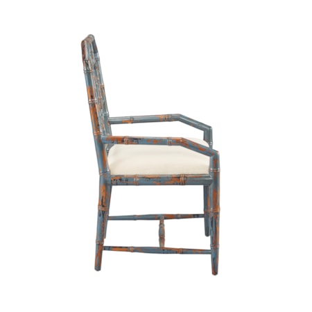 Lahara Chair