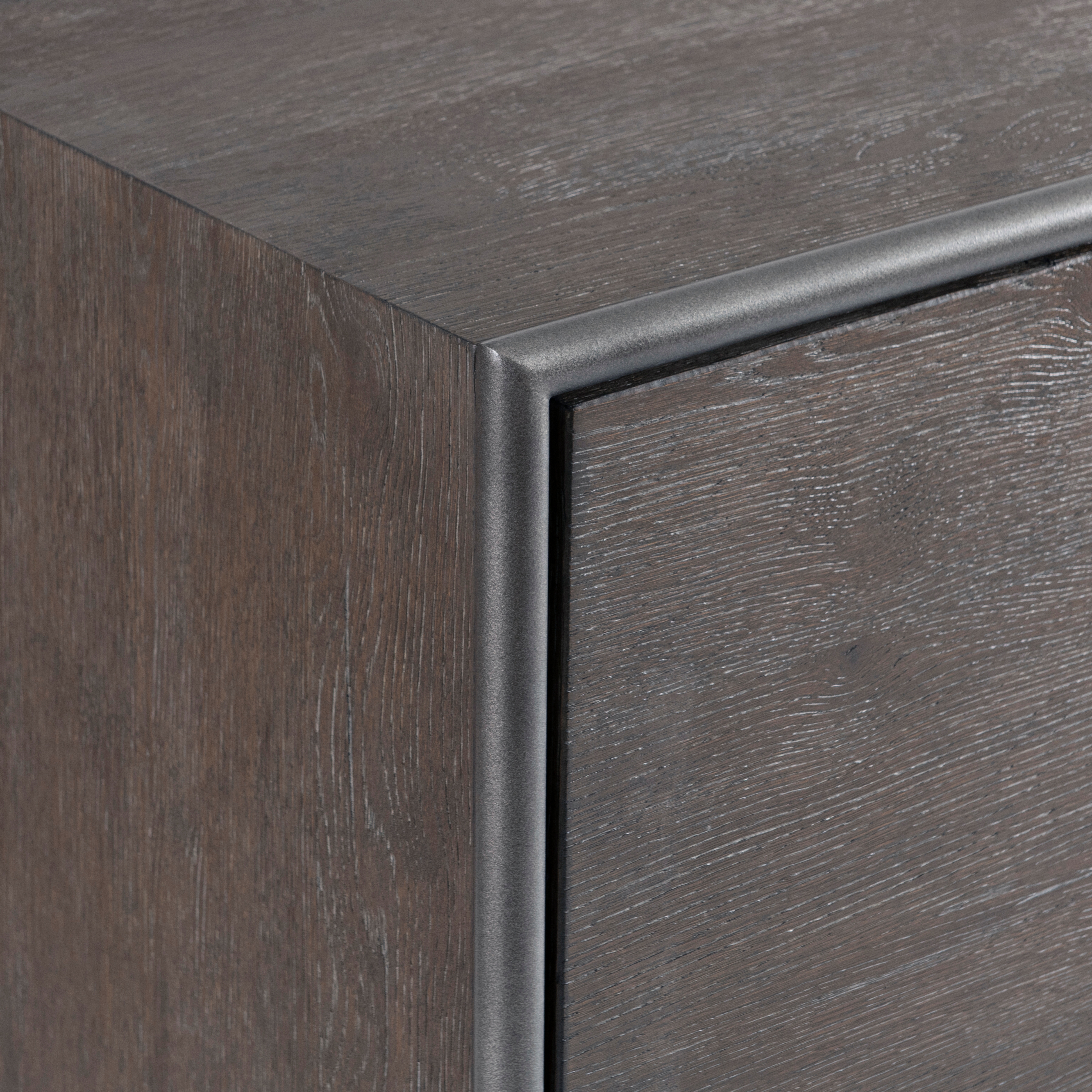 Bernhardt Outline Outline 3-Door Buffet