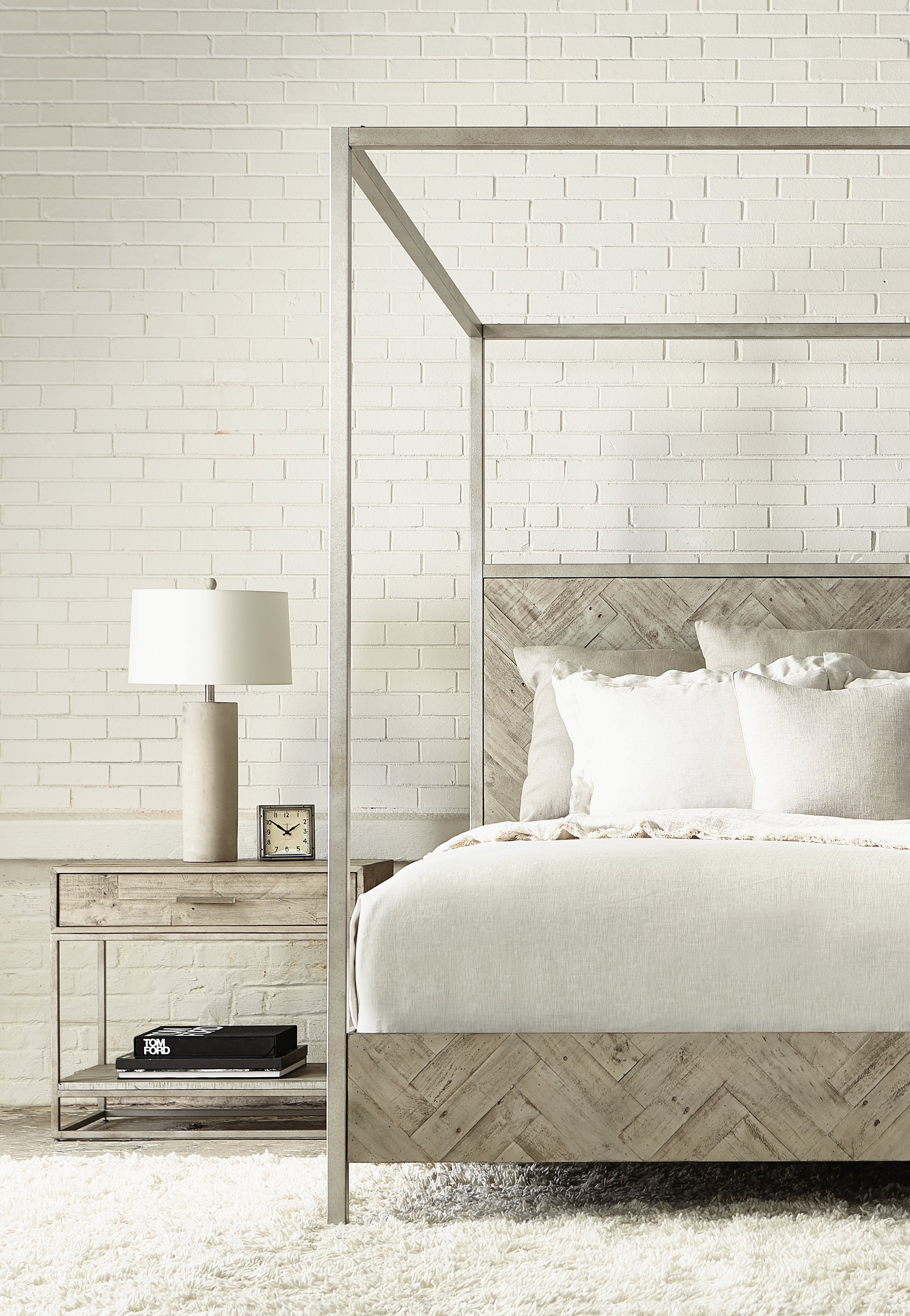 Bernhardt Highland Park Milo Canopy King Bed