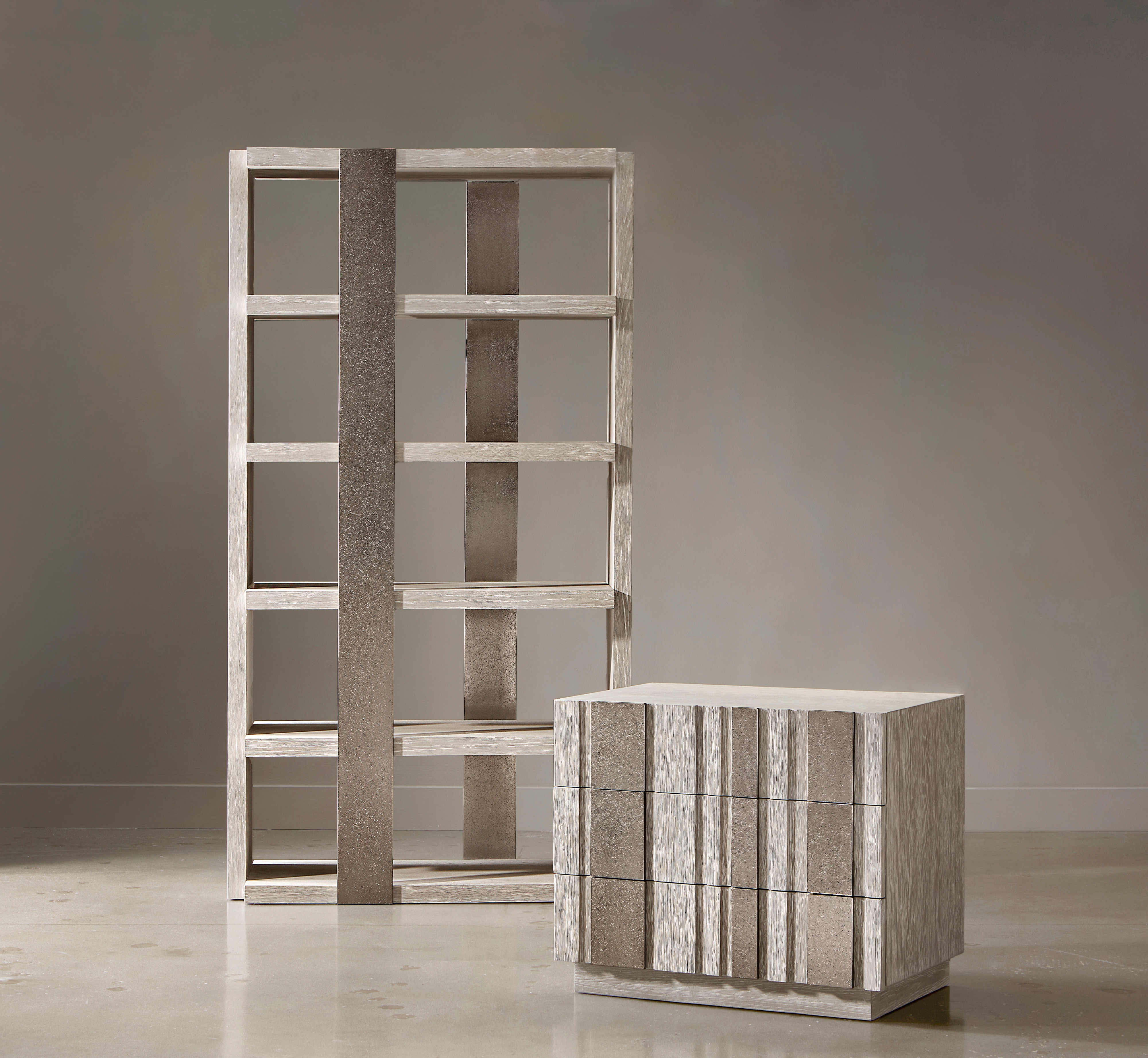 5-Shelf Etagere w/Aluminum Posts
