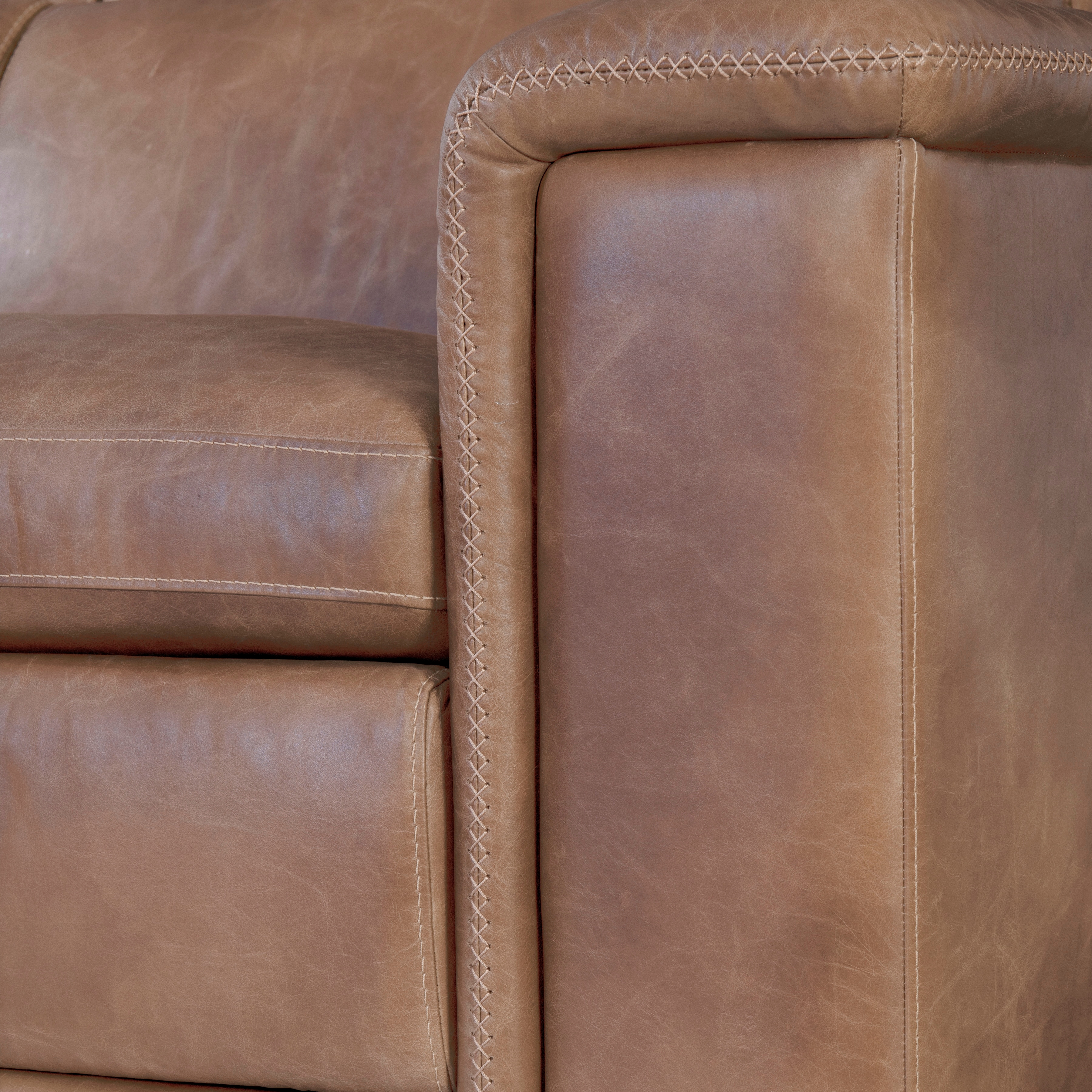Bernhardt Bernhardt Living Lioni Leather Sectional