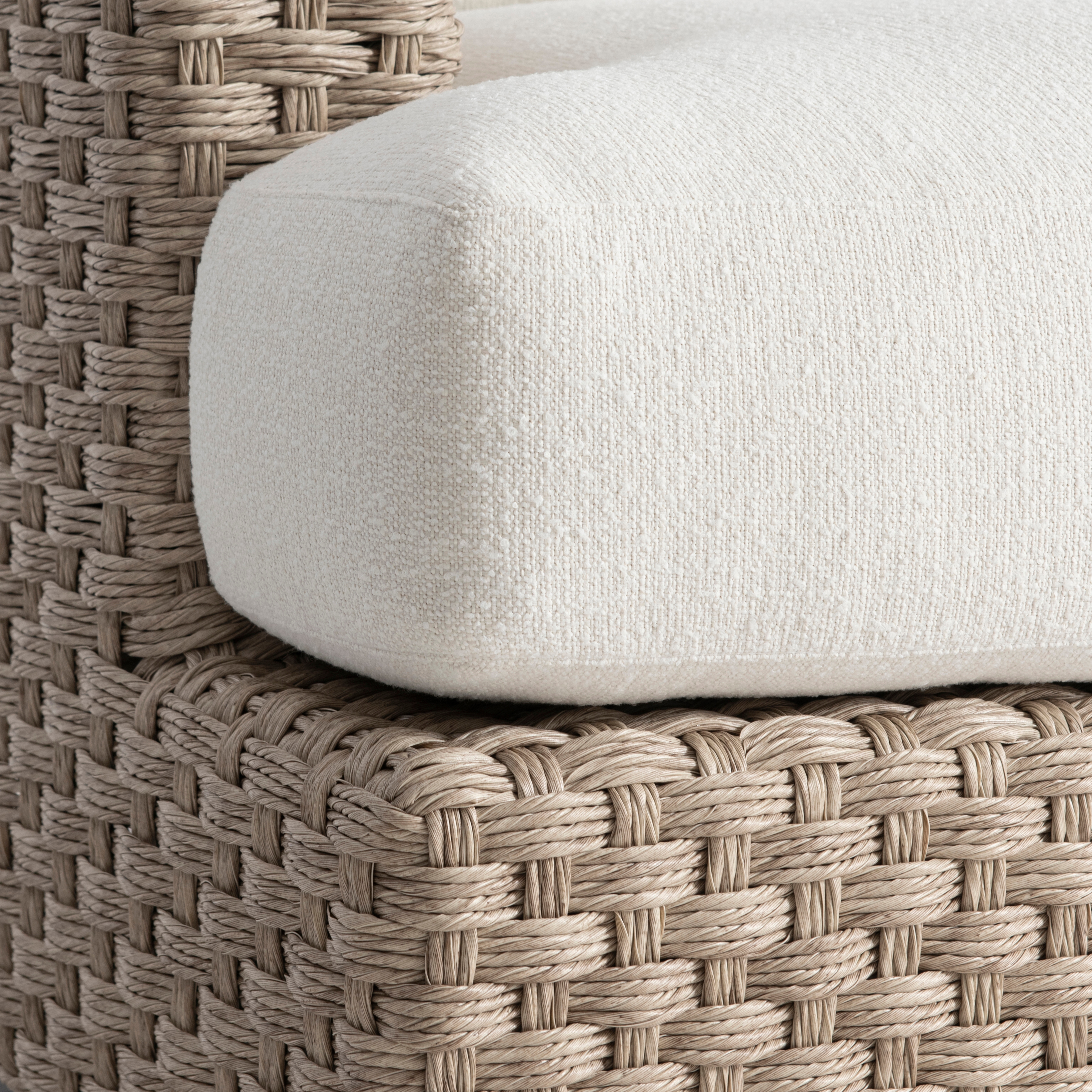 Bernhardt Bernhardt Exteriors Woven Outdoor Swivel Chair w/T-Cushion
