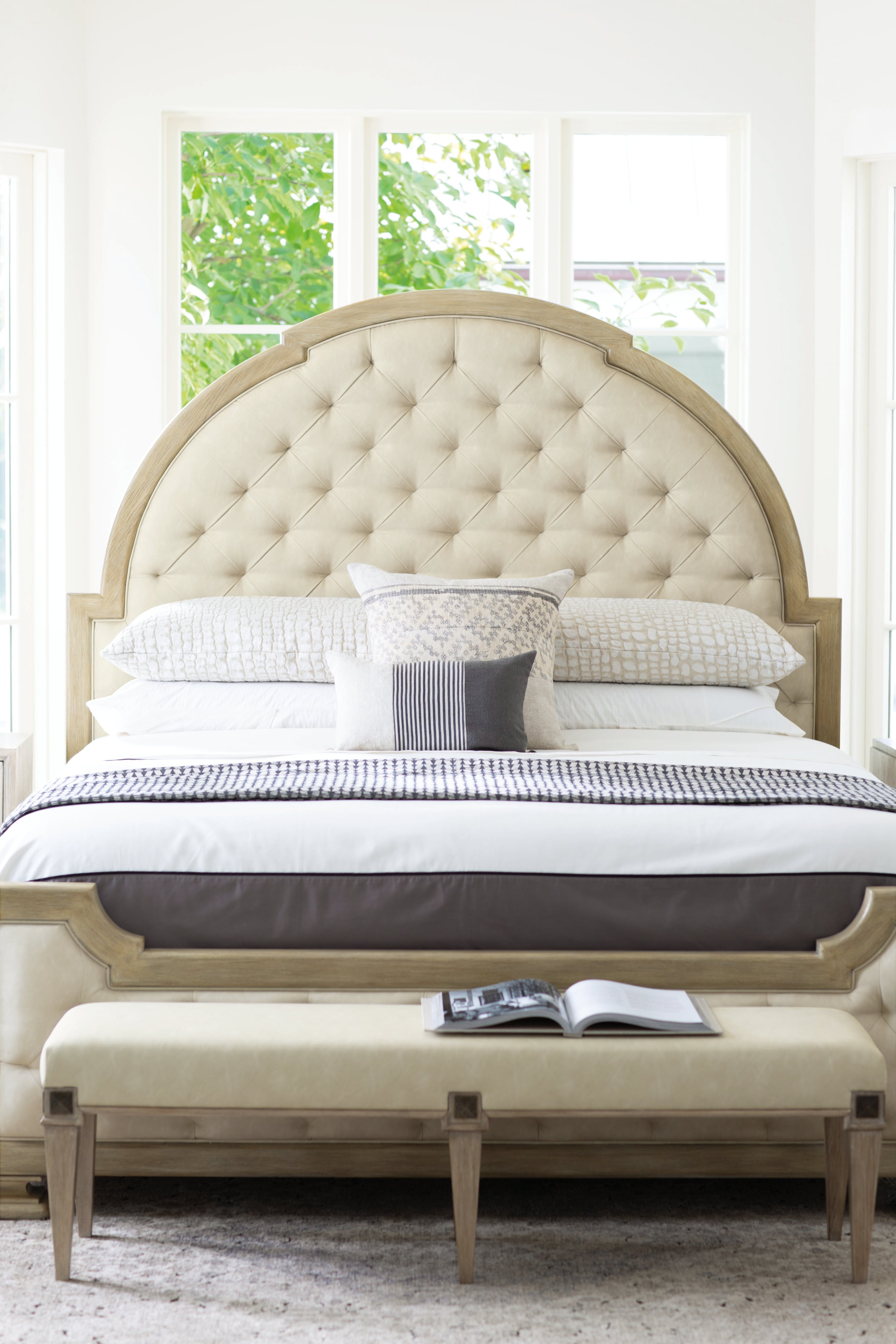 Bernhardt Santa Barbara K1116 Santa Barbara Panel Bed King Baer's