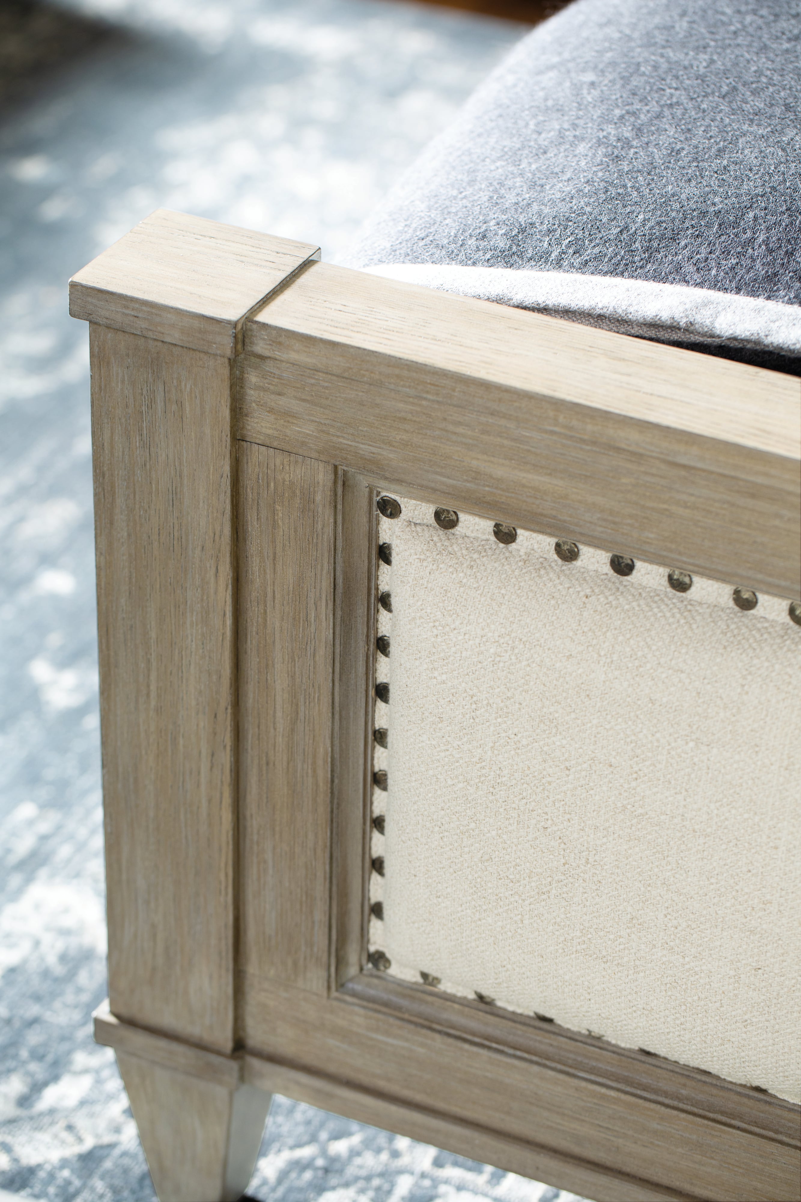 Bernhardt Santa Barbara K1117 Santa Barbara Panel Bed Queen Belfort