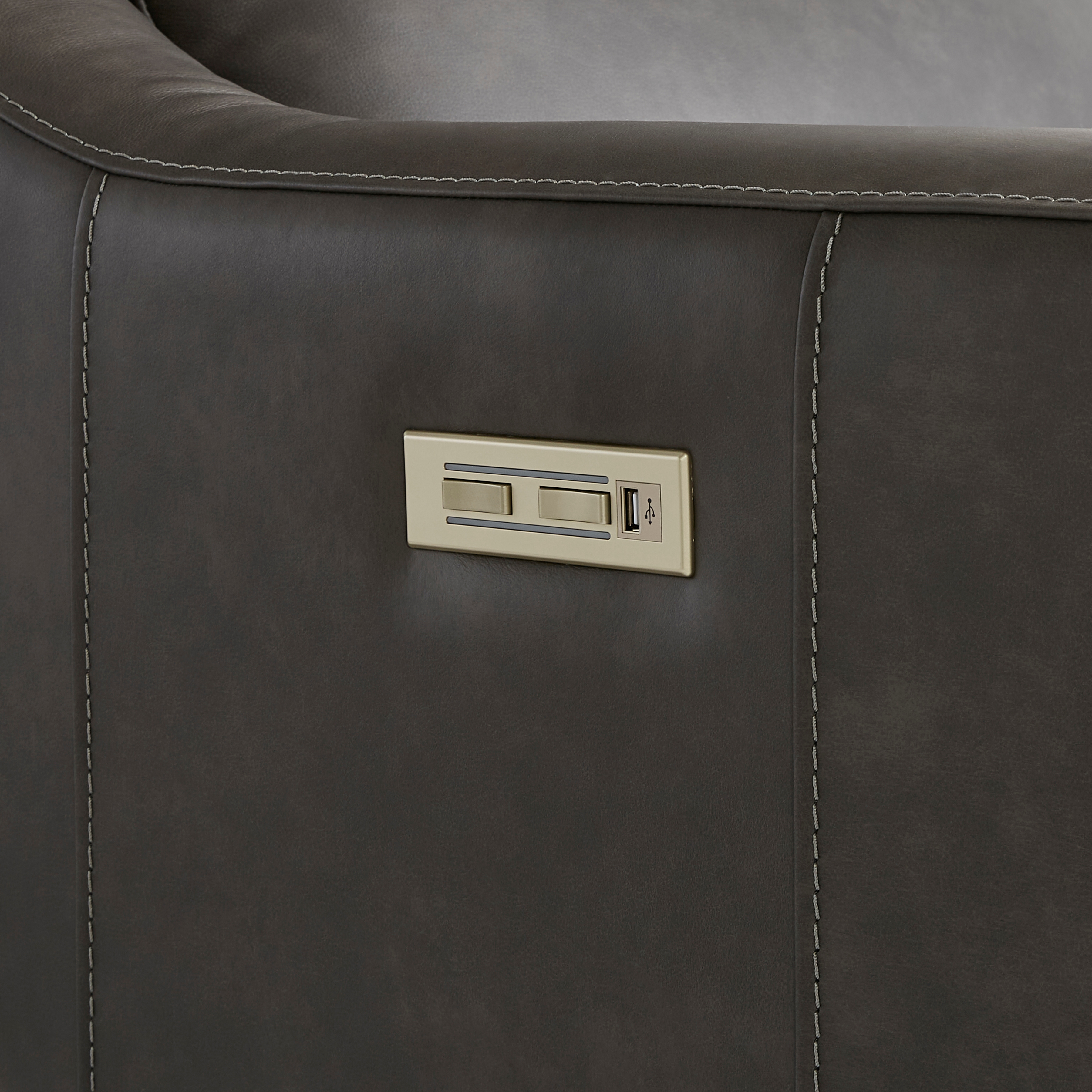 Bernhardt Bernhardt Living Germain Leather Power Motion Chair