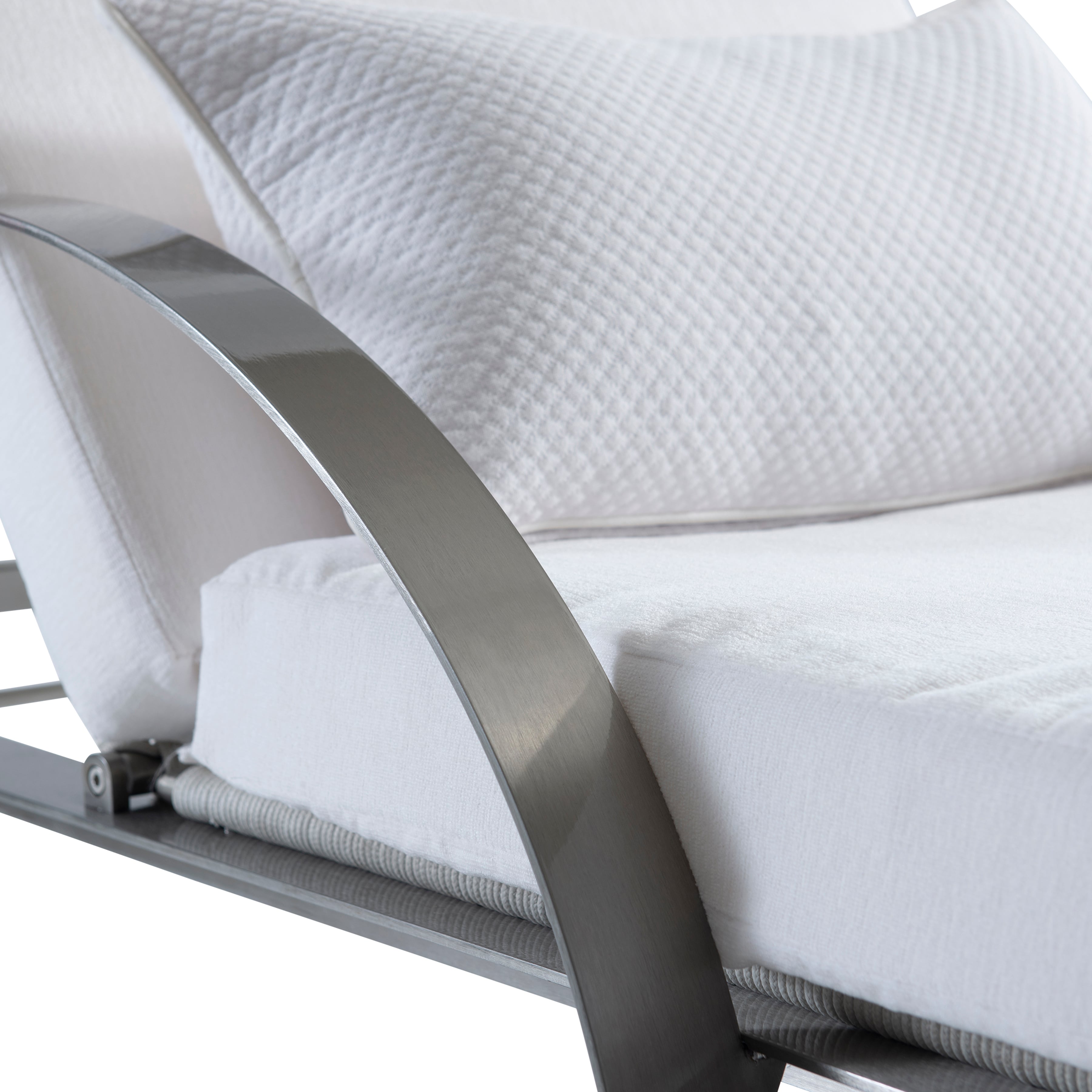 Outdoor Chaise Lounge