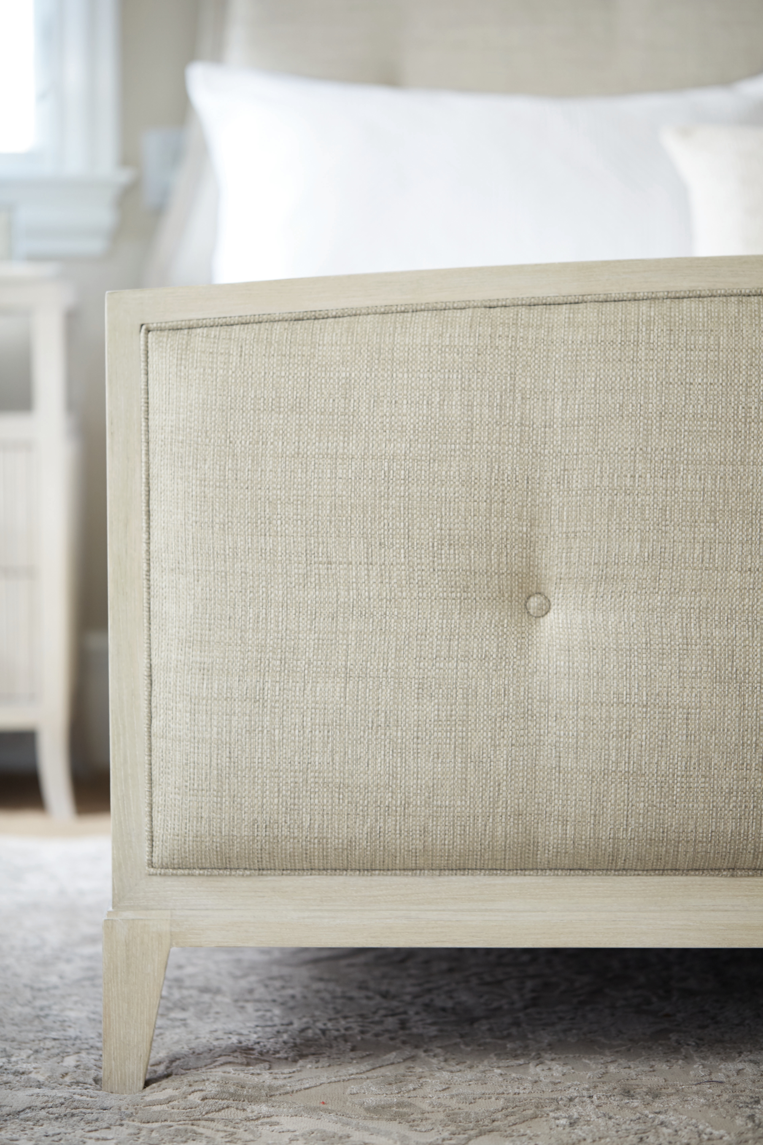 Bernhardt East Hampton Upholstered King Bed