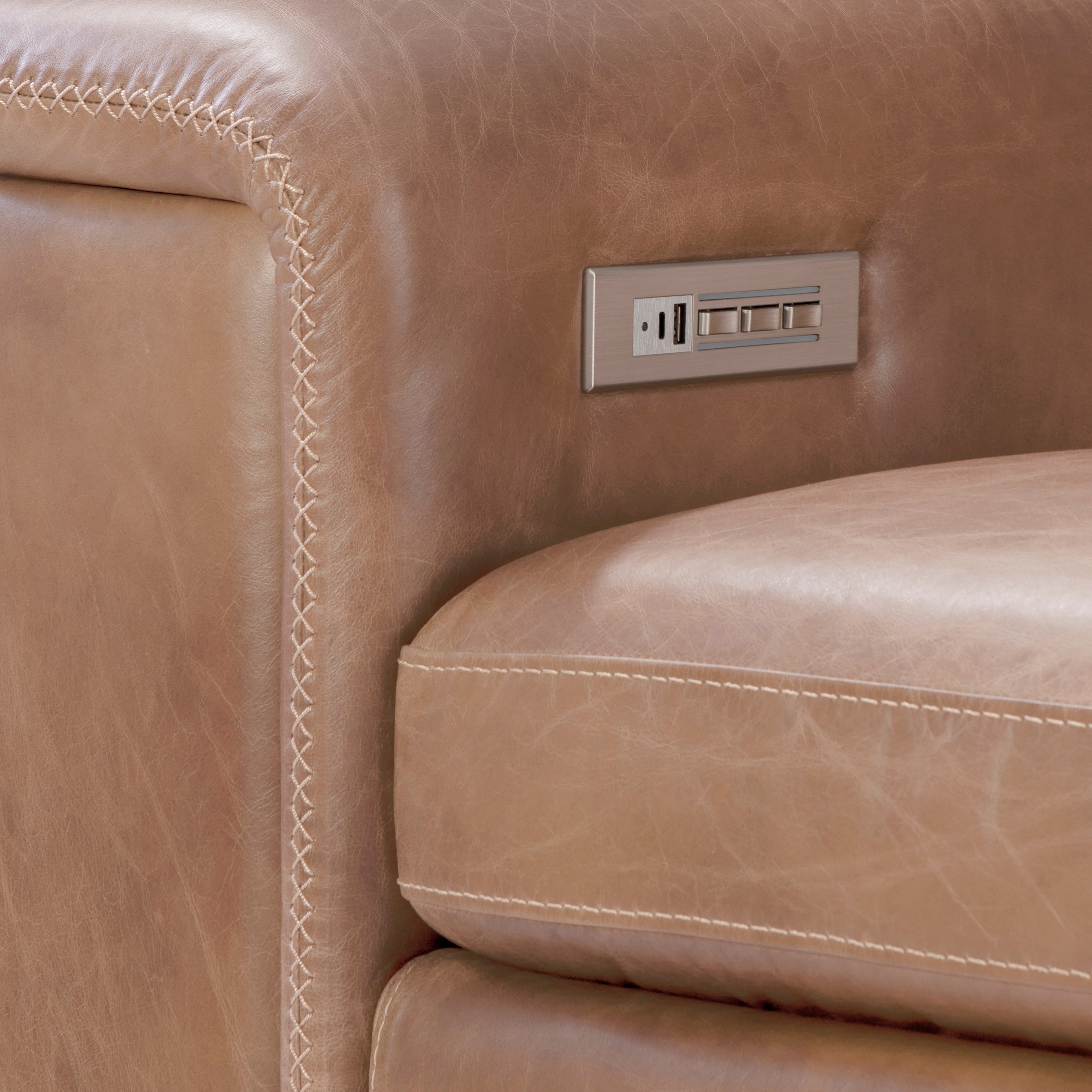 Bernhardt Bernhardt Living Lioni Leather Sectional