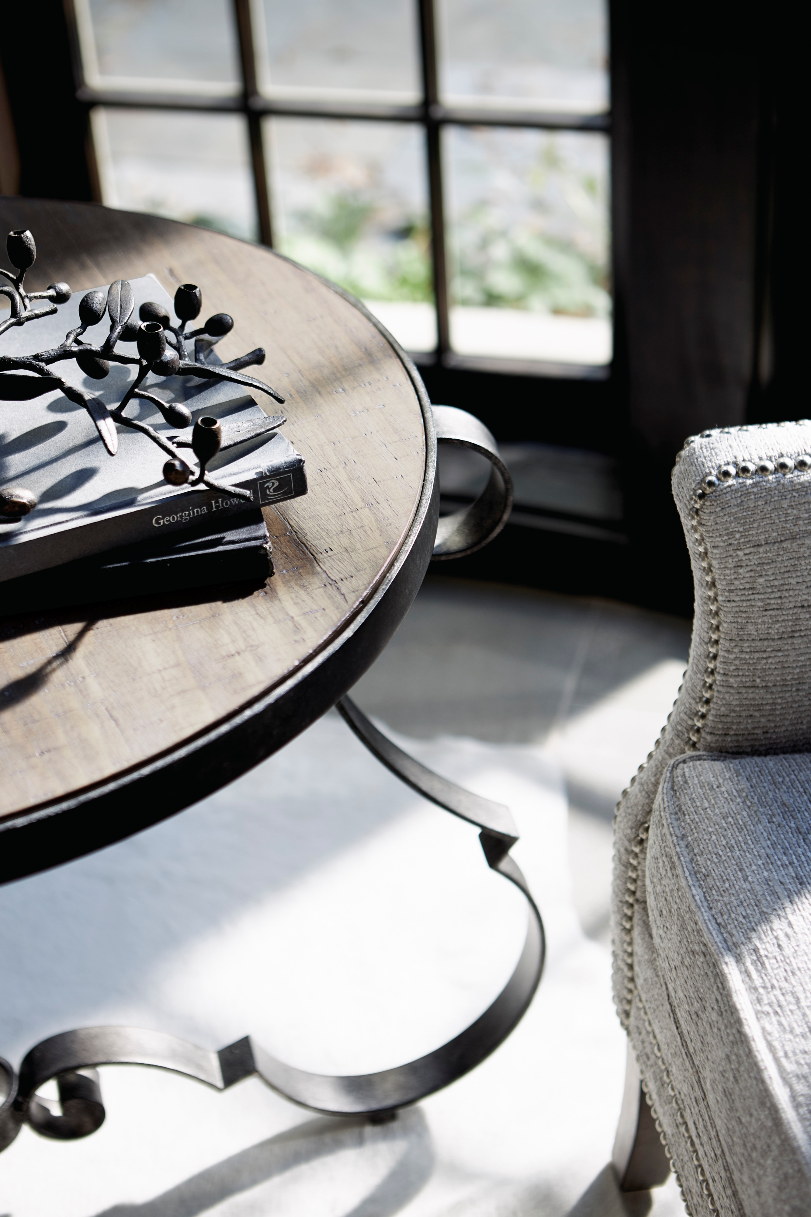 Bernhardt Villa Toscana Villa Toscana Side Table