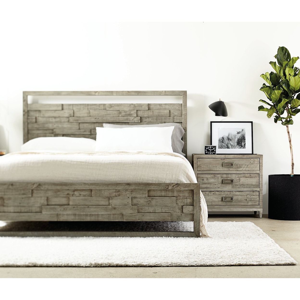 Bernhardt Highland Park Queen Bed