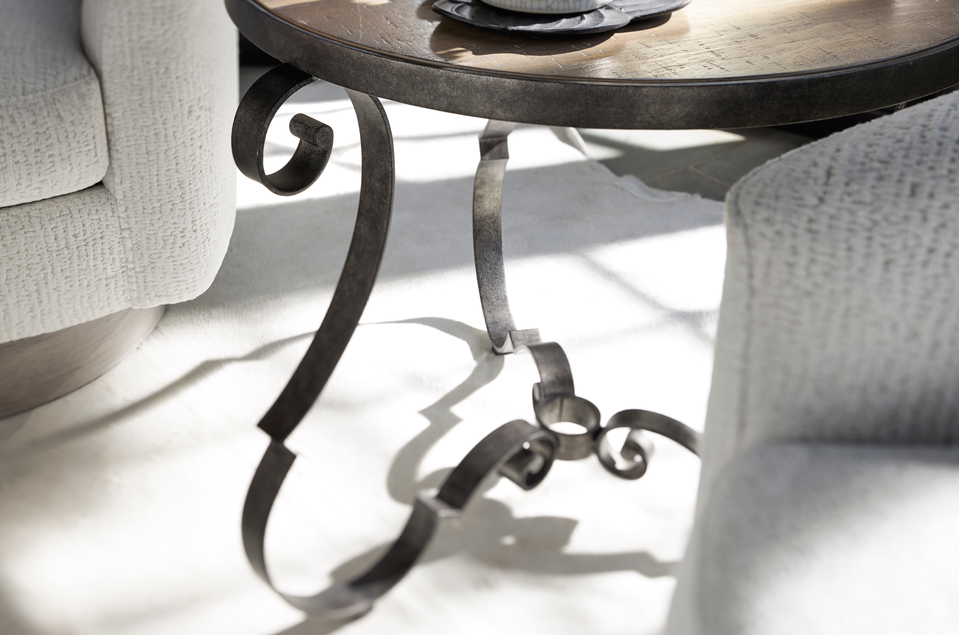 Bernhardt Villa Toscana Villa Toscana Side Table