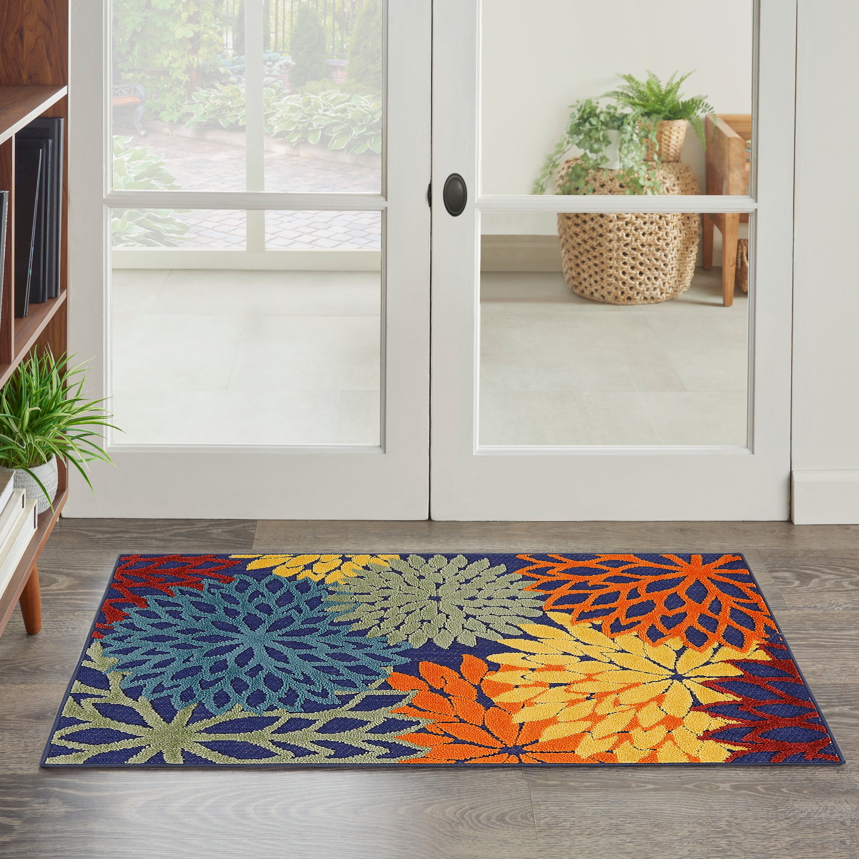 Nourison Aloha 2'8" x 4'  Rug