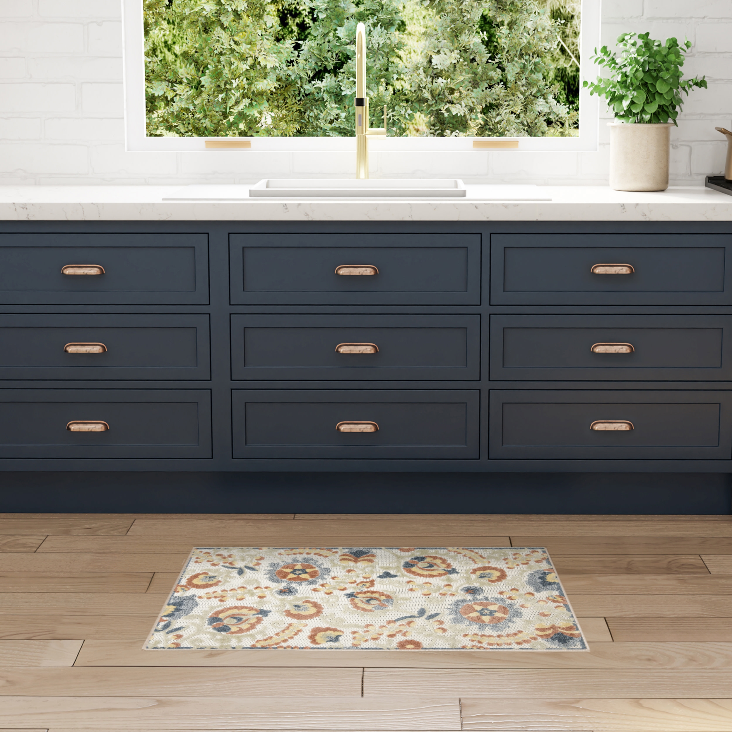 Nourison Aloha 2'8" X 4'