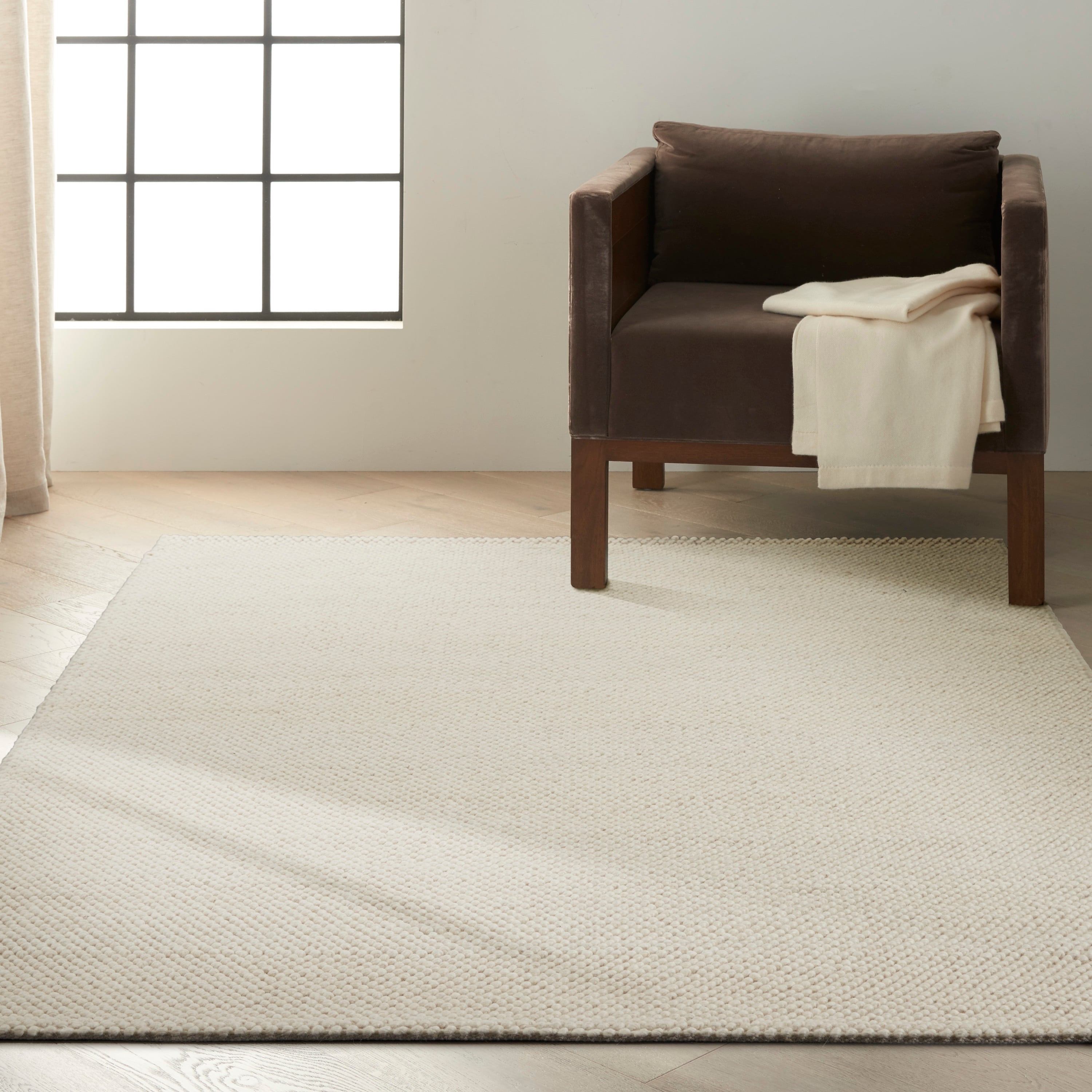 5'3" x 7'3"  Rug