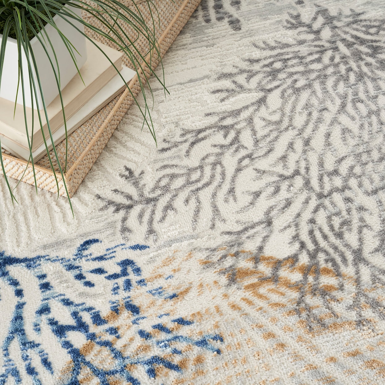 Nourison Seaside 4' x 6'  Rug