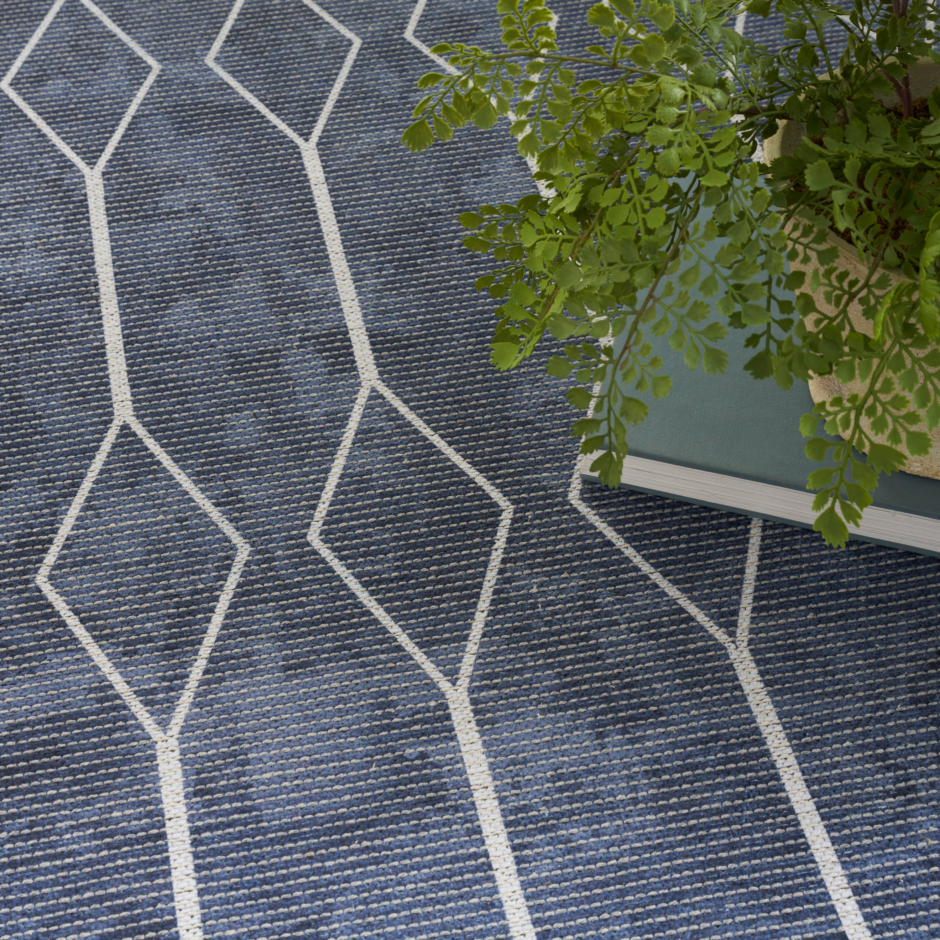 Nourison Machine Washable Series 1 6' x 9'  Rug