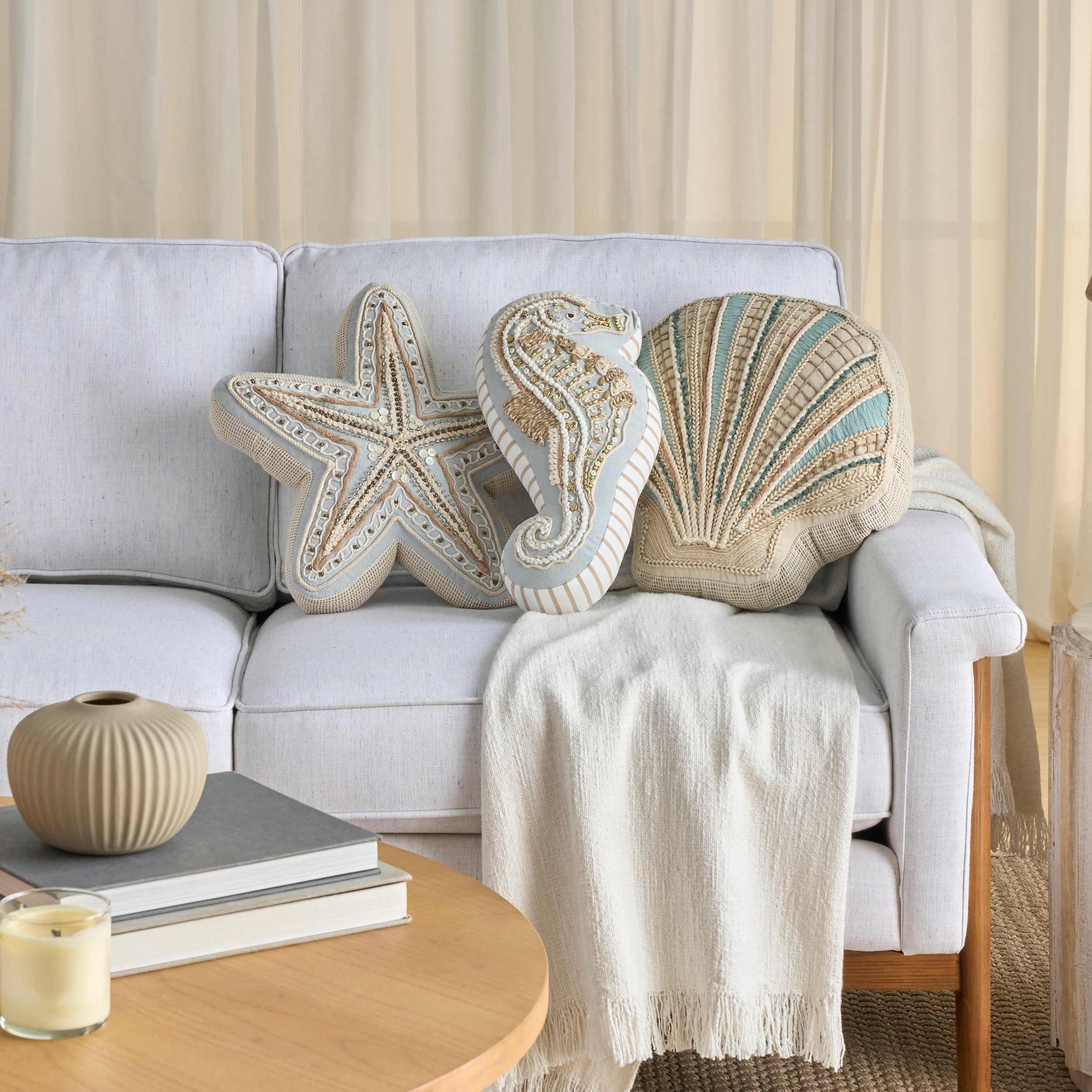 Nourison Coastal Accessories 15" X 15" Throw Pillows