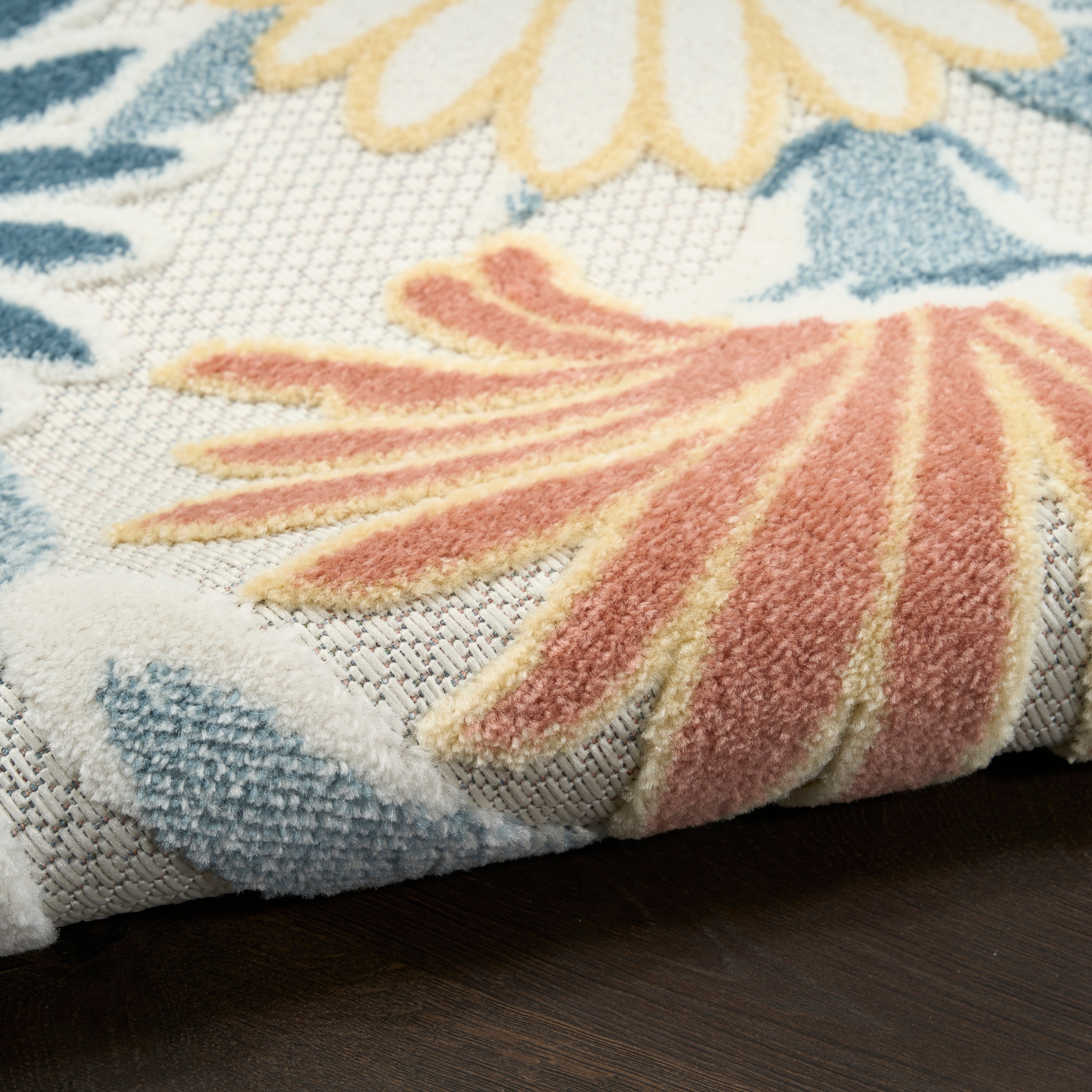 Nourison Aloha 5'3" X 7'5"