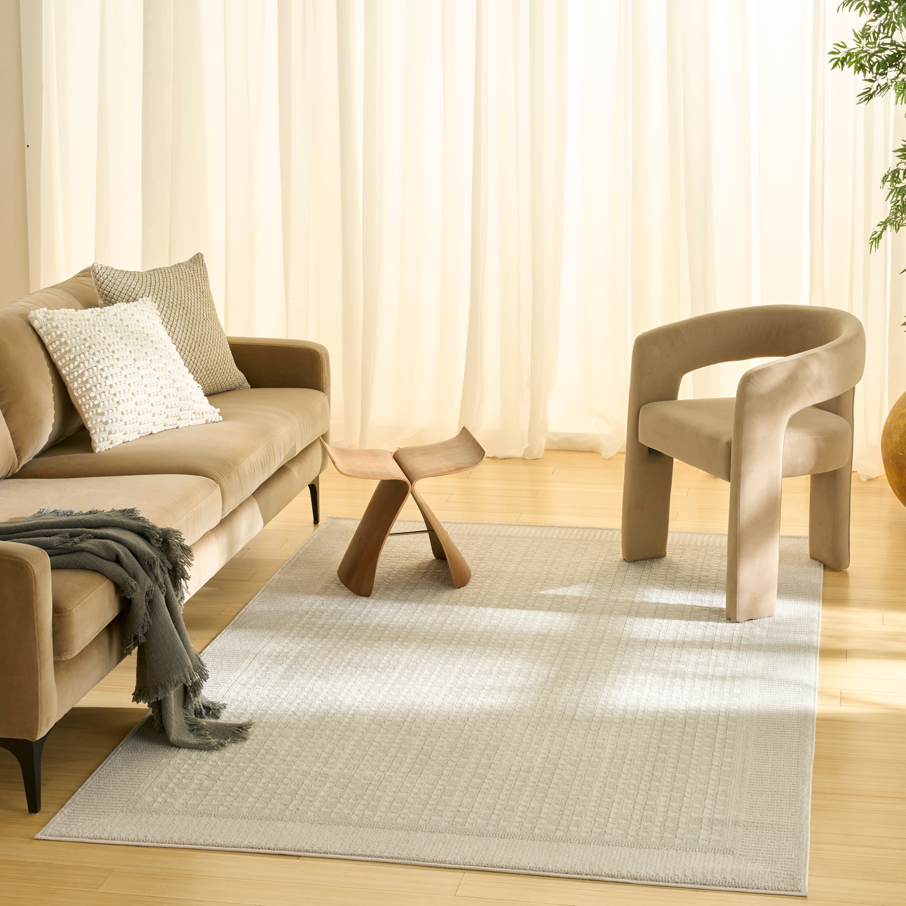 Nourison Nordic 5' X 7'  Rug