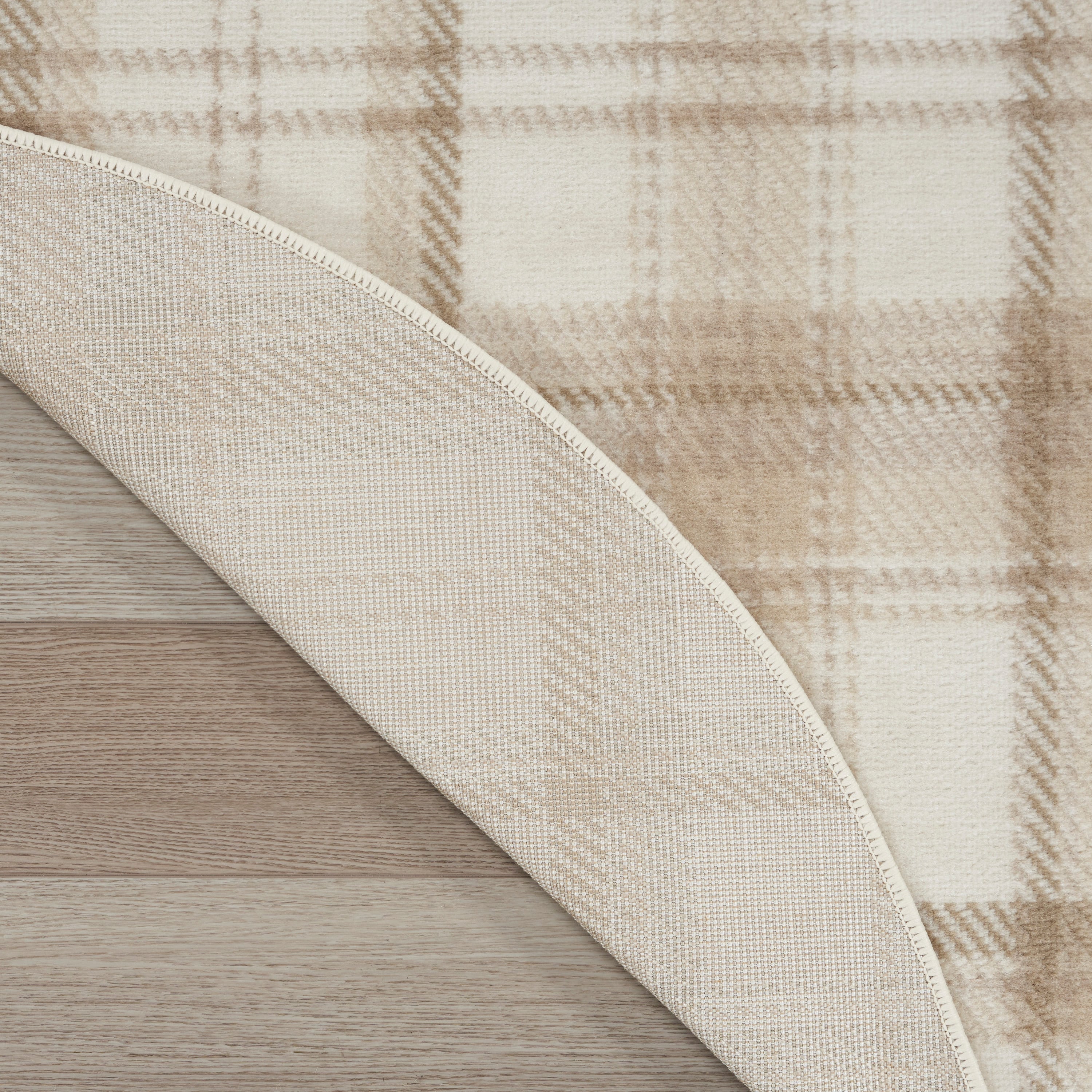 Nourison Grafix 4' Round  Rug