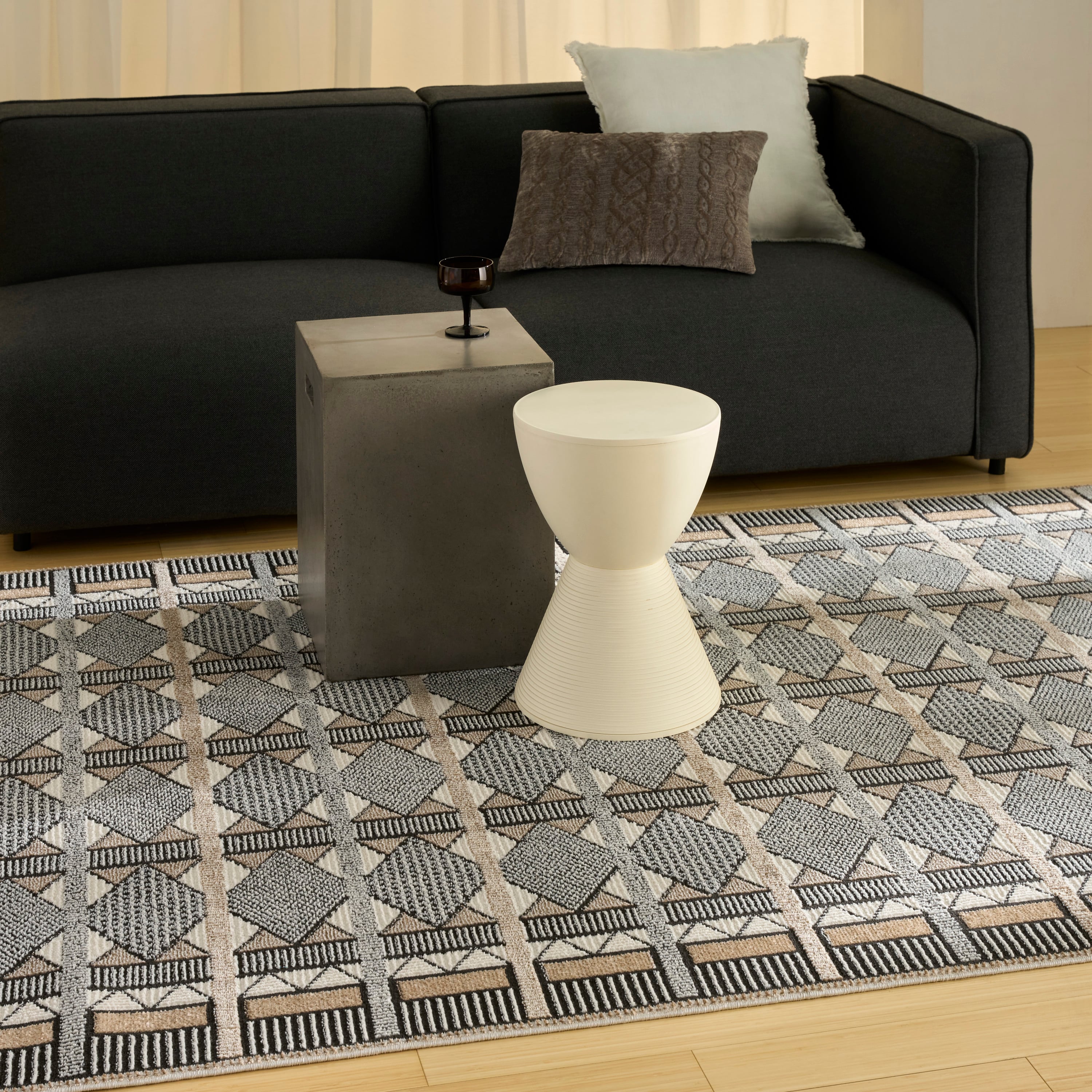 Nourison Nordic 5' X 7'  Rug