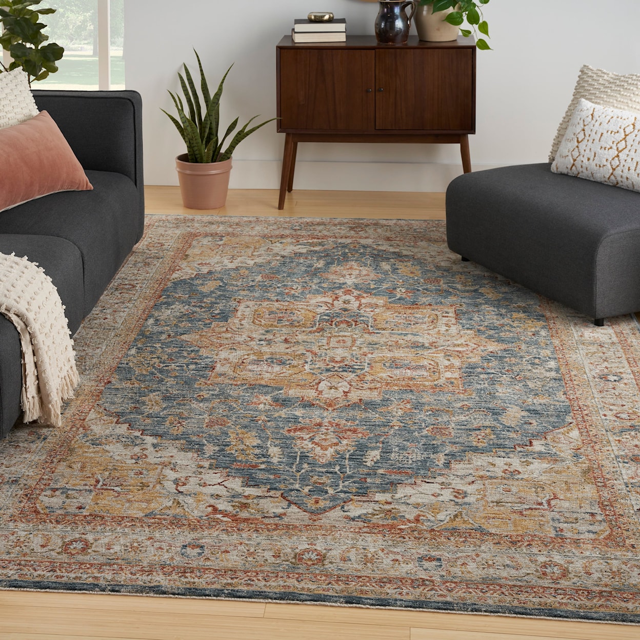 Nourison Sahar 5'3" x 7'8"  Rug