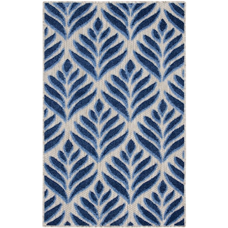 2'8" x 4'  Rug