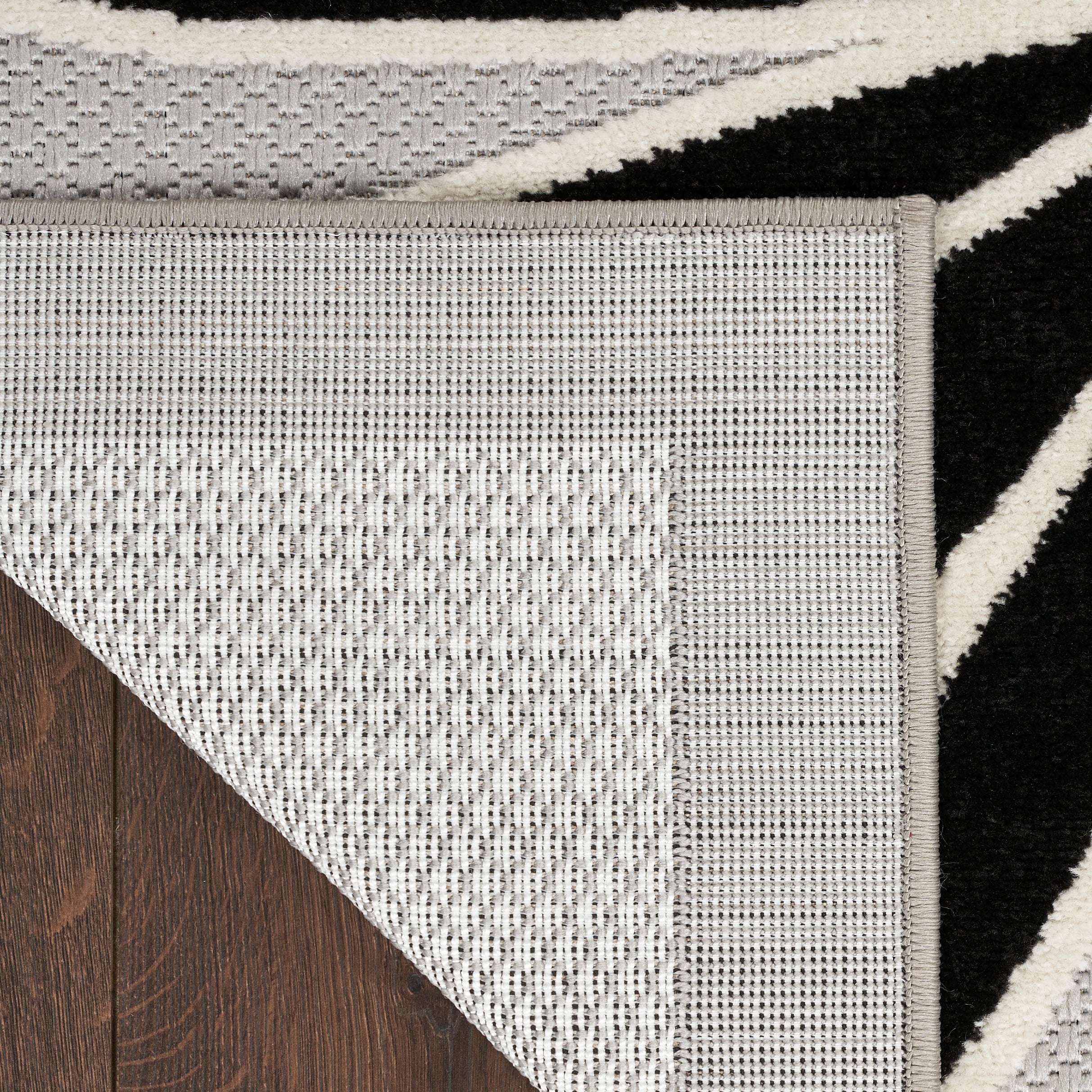 Nourison Aloha 2' X 6'  Rug