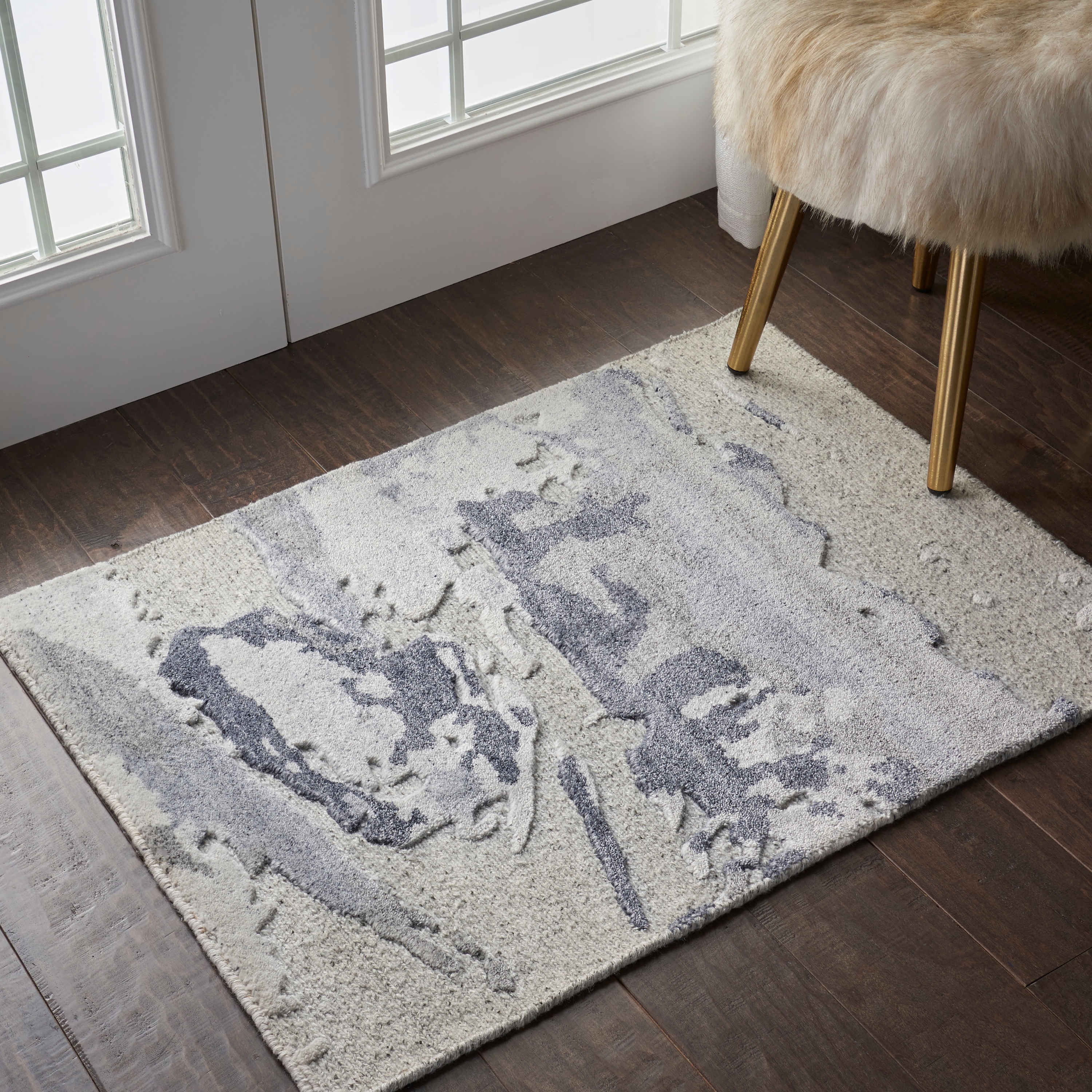 Nourison Divine 2' X 3'