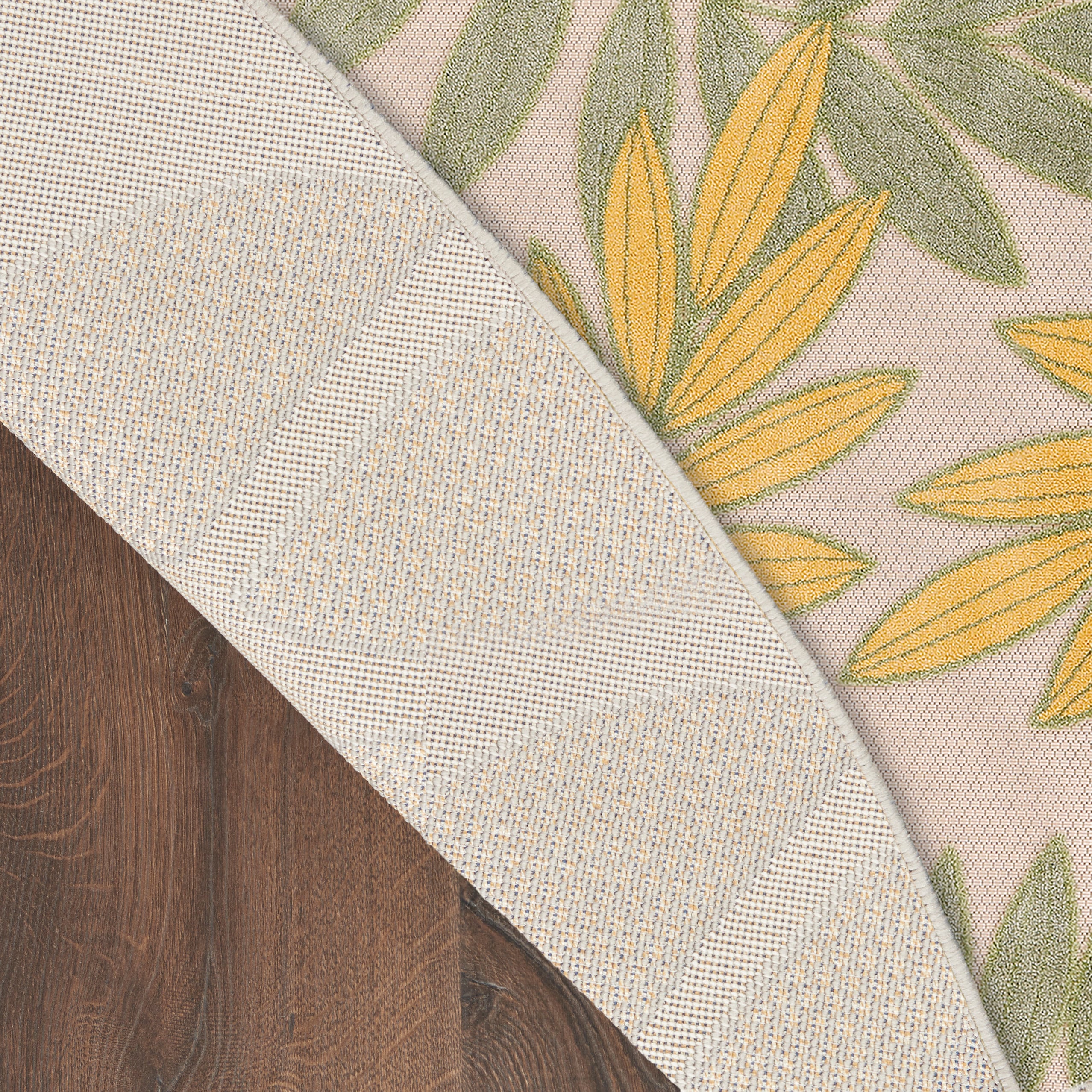 Nourison Aloha 7'10" Round  Rug