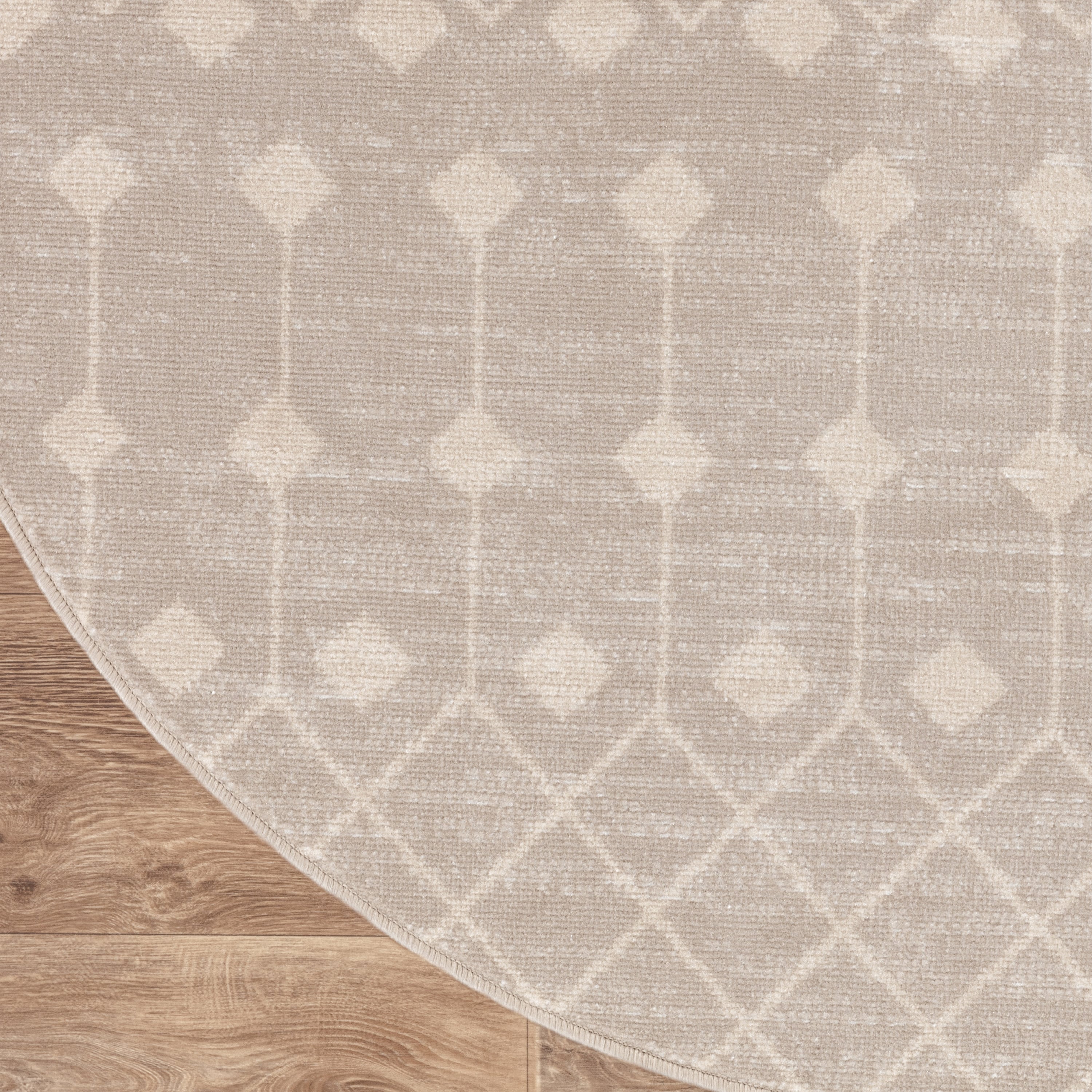 Nourison Grafix 5'3" Round  Rug