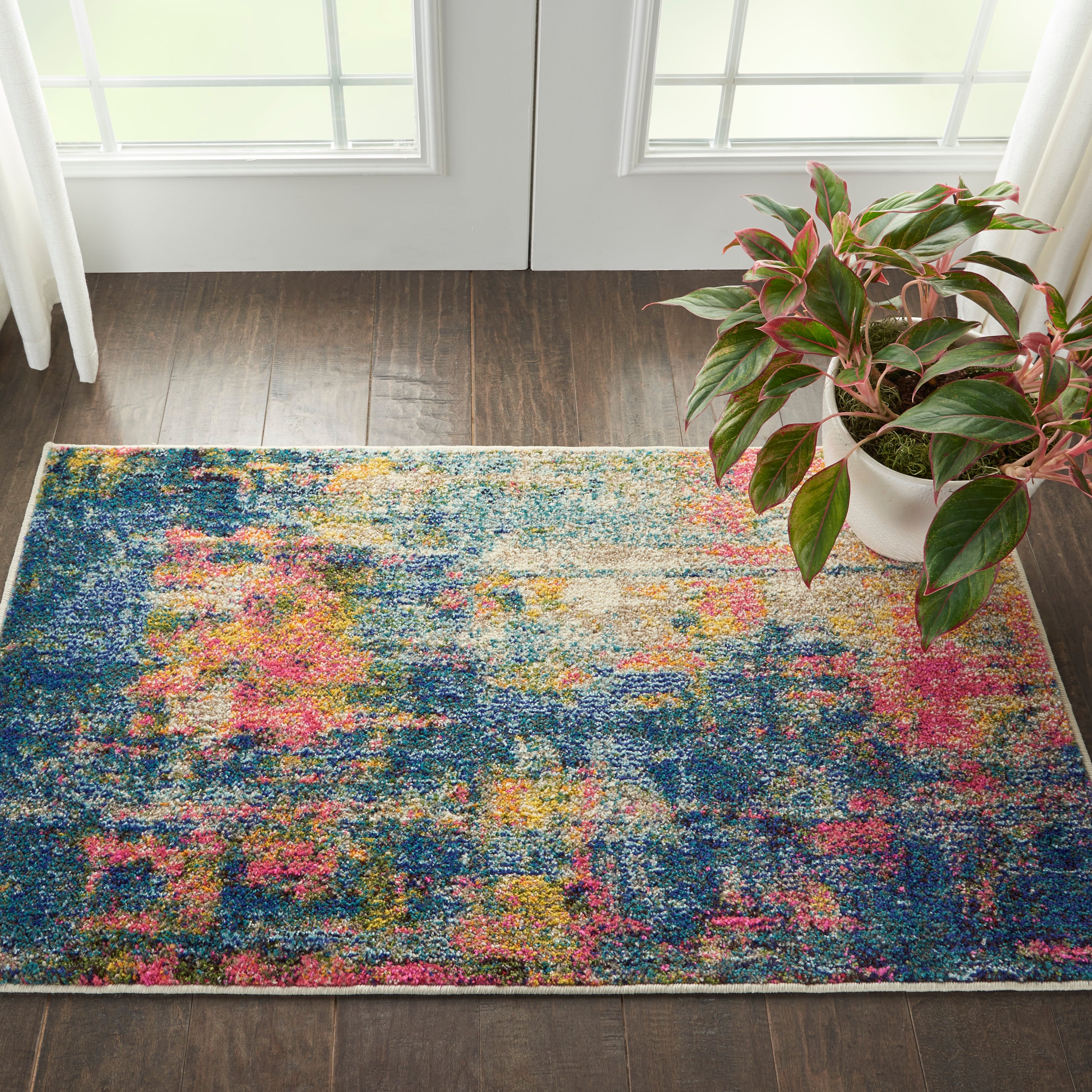 2'2" x 3'9"  Rug