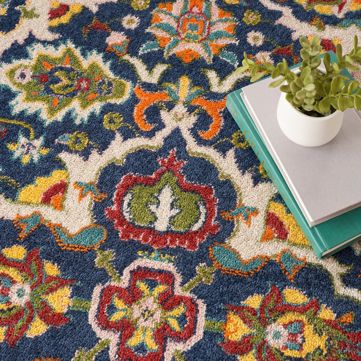 Nourison Allur 5'3"  Rug