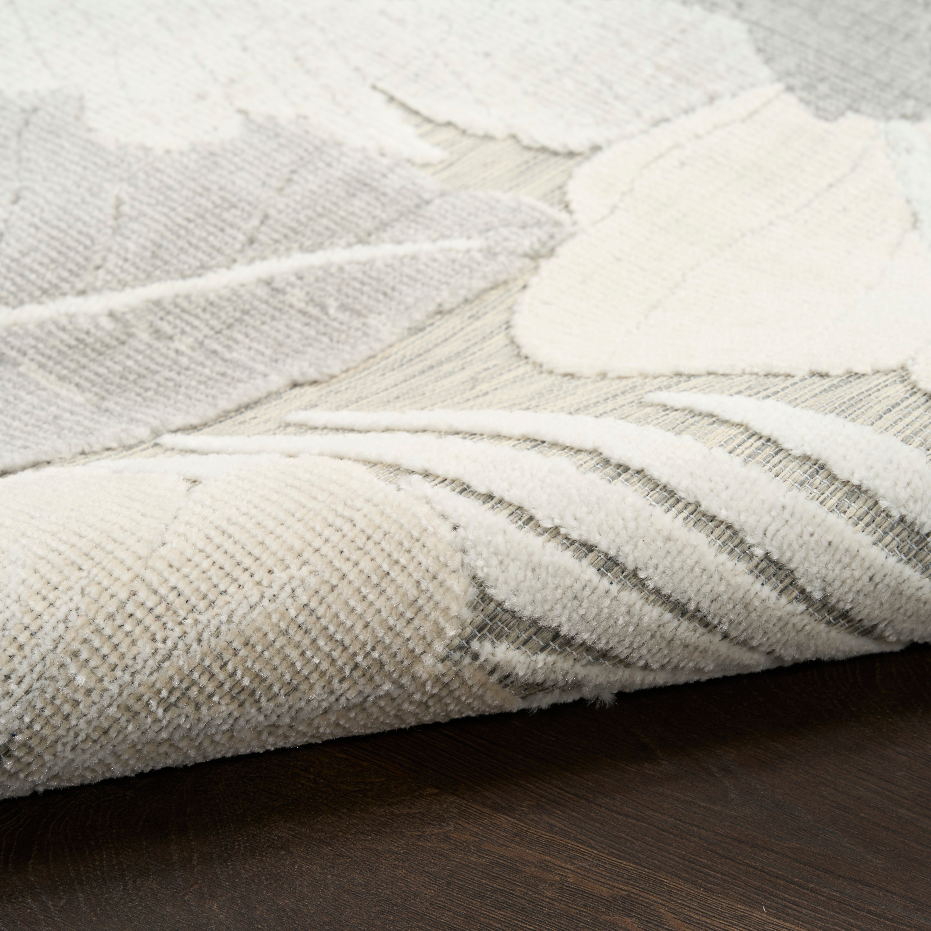 Nourison Suncoast 2' X 6'