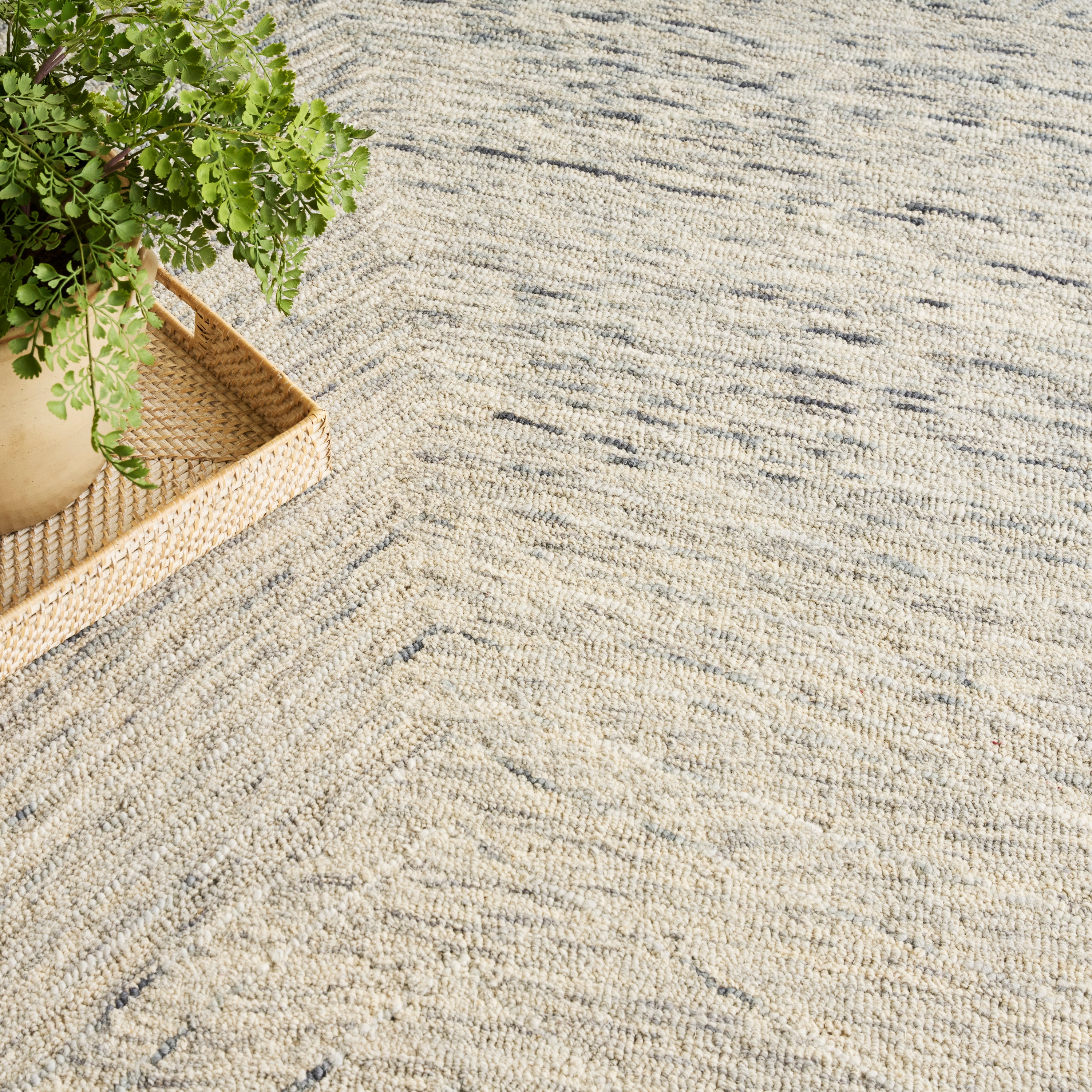 Nourison Pure Angles 7'9" X 9'9"