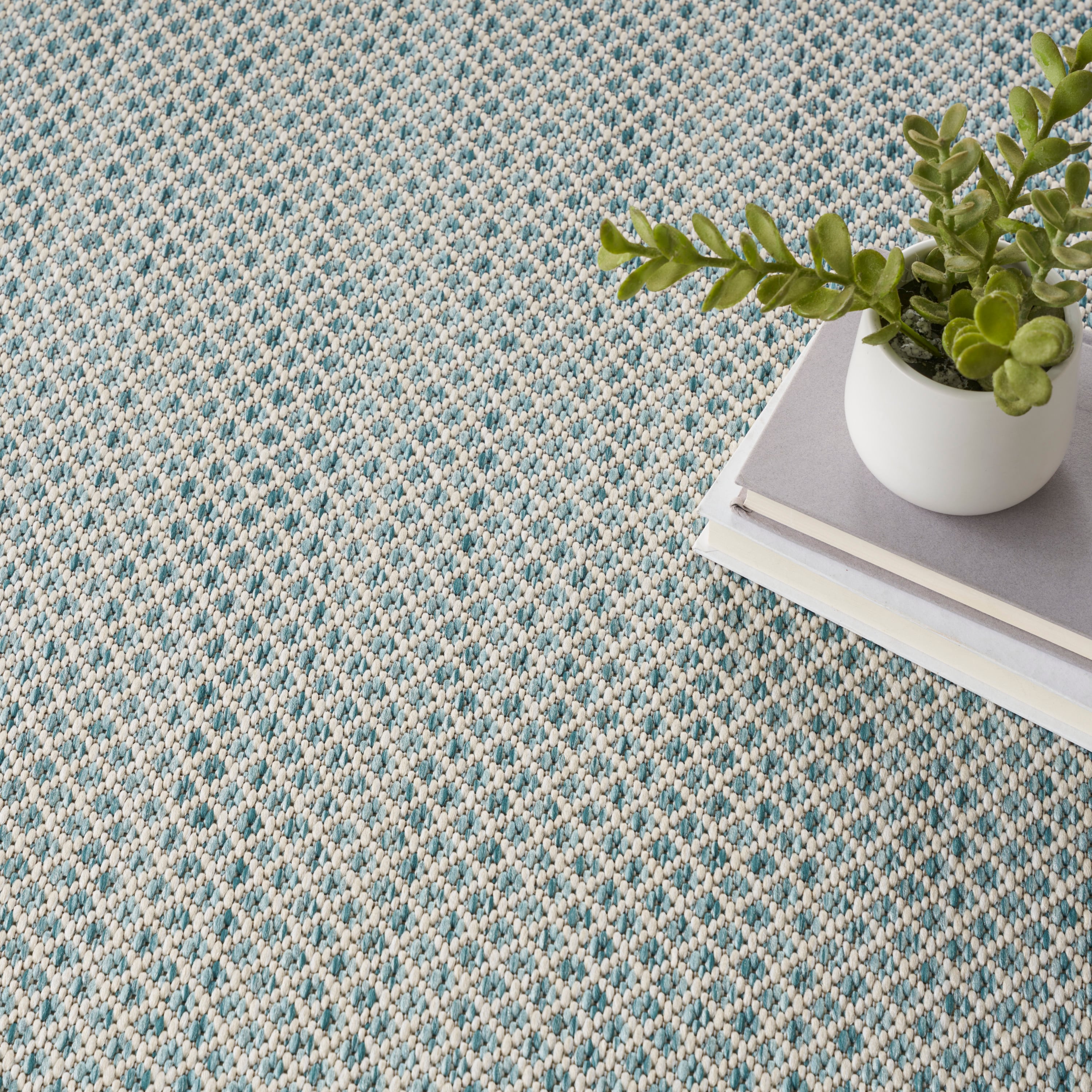 Nourison Courtyard 6'  Rug