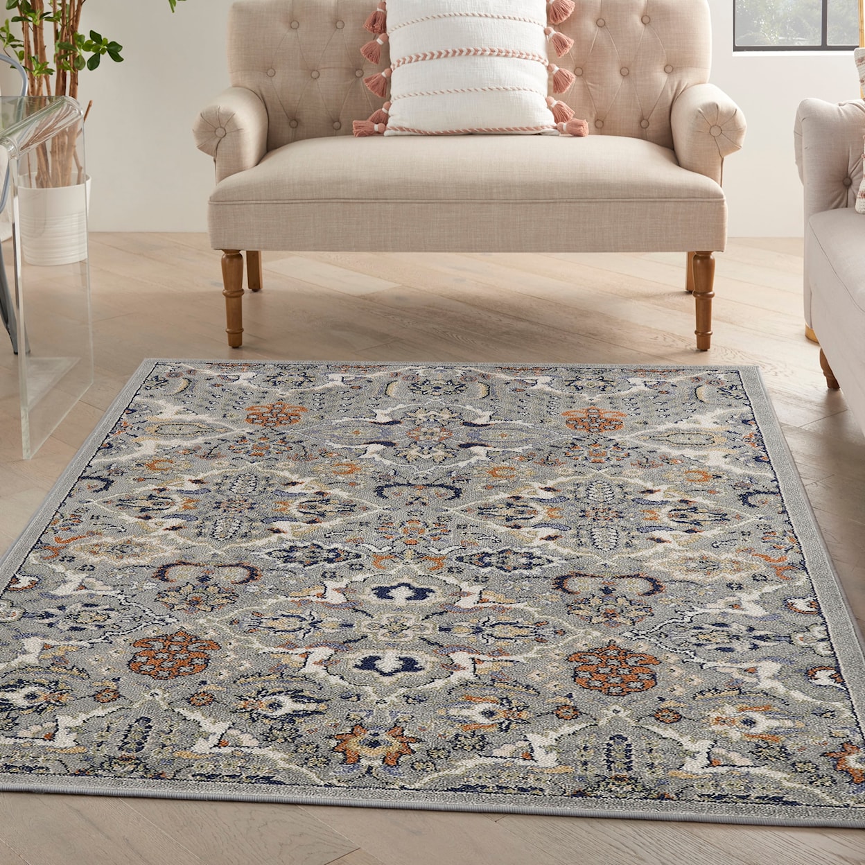 Nourison Allur 4' x 6'  Rug