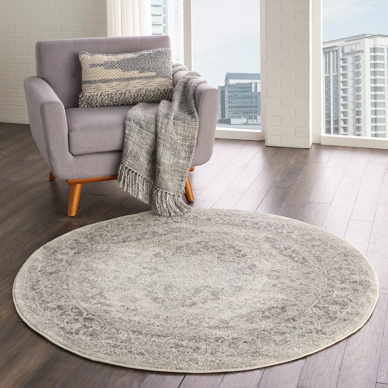 Nourison Tranquil(Traql) 7'10" Round  Rug