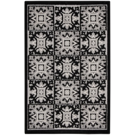 2'8" x 4' Rug